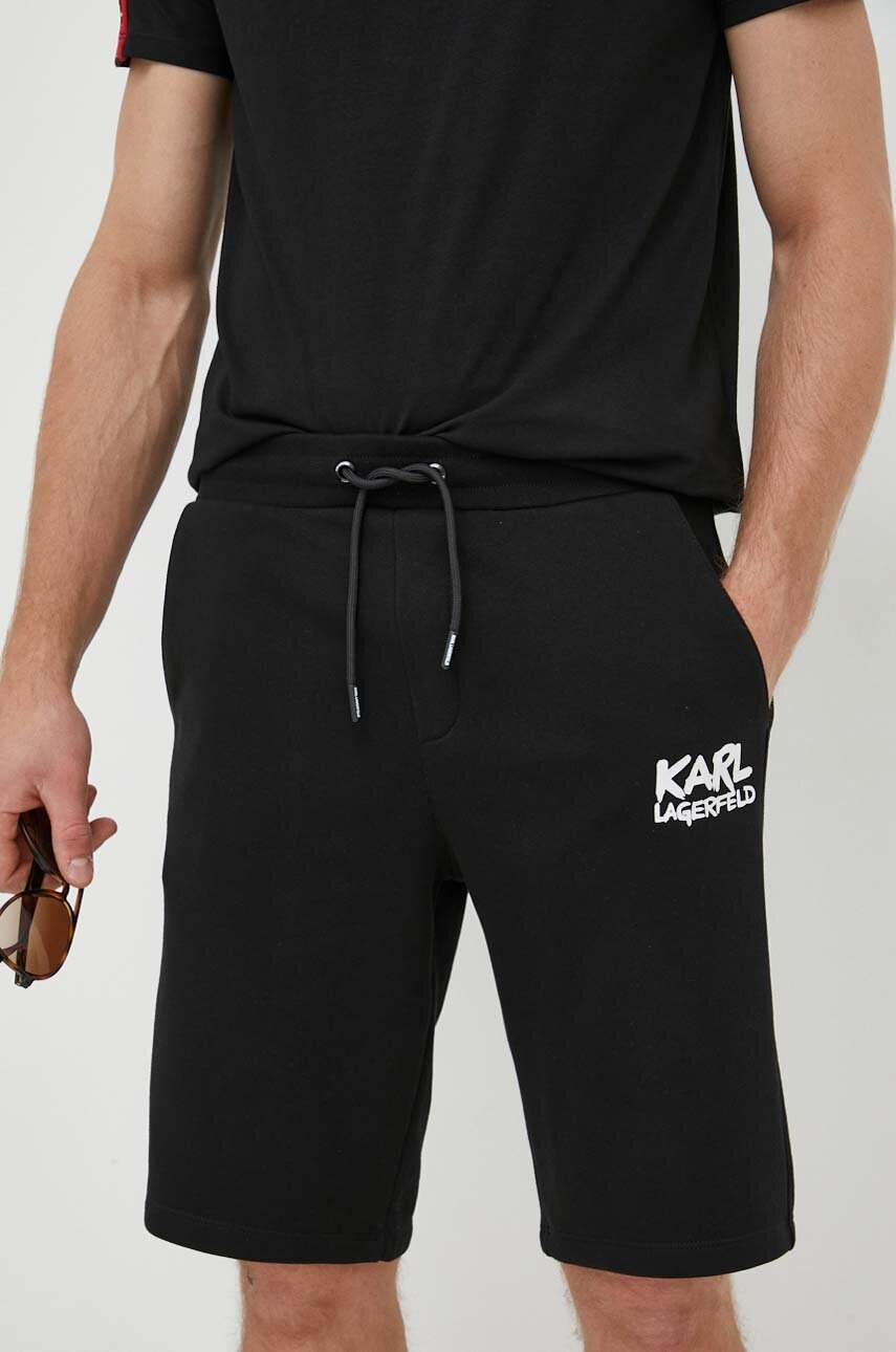 

Шорты Karl Lagerfeld мужские цвет чёрный