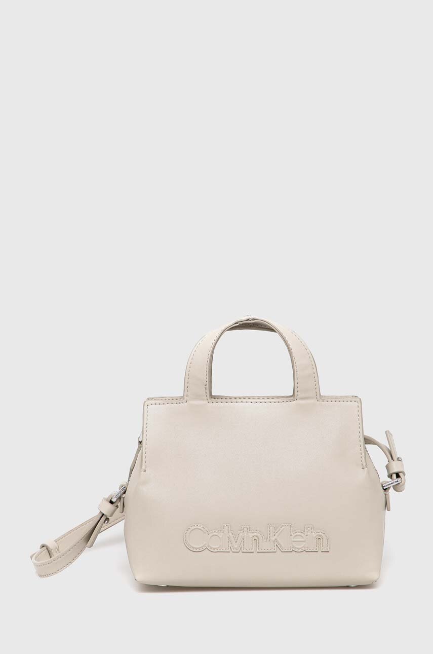 

Чанта Calvin Klein в бежово, Бежов