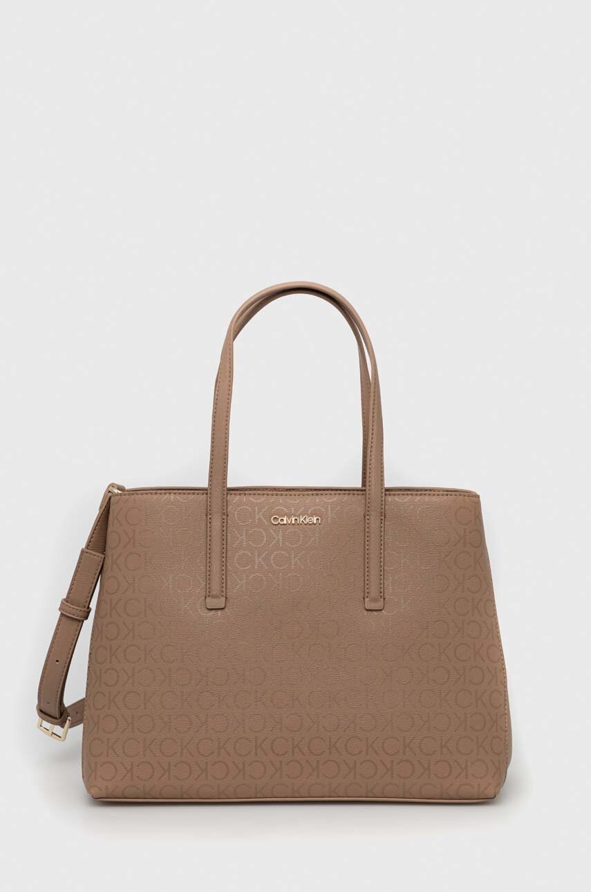 

Чанта Calvin Klein в бежово, Бежов