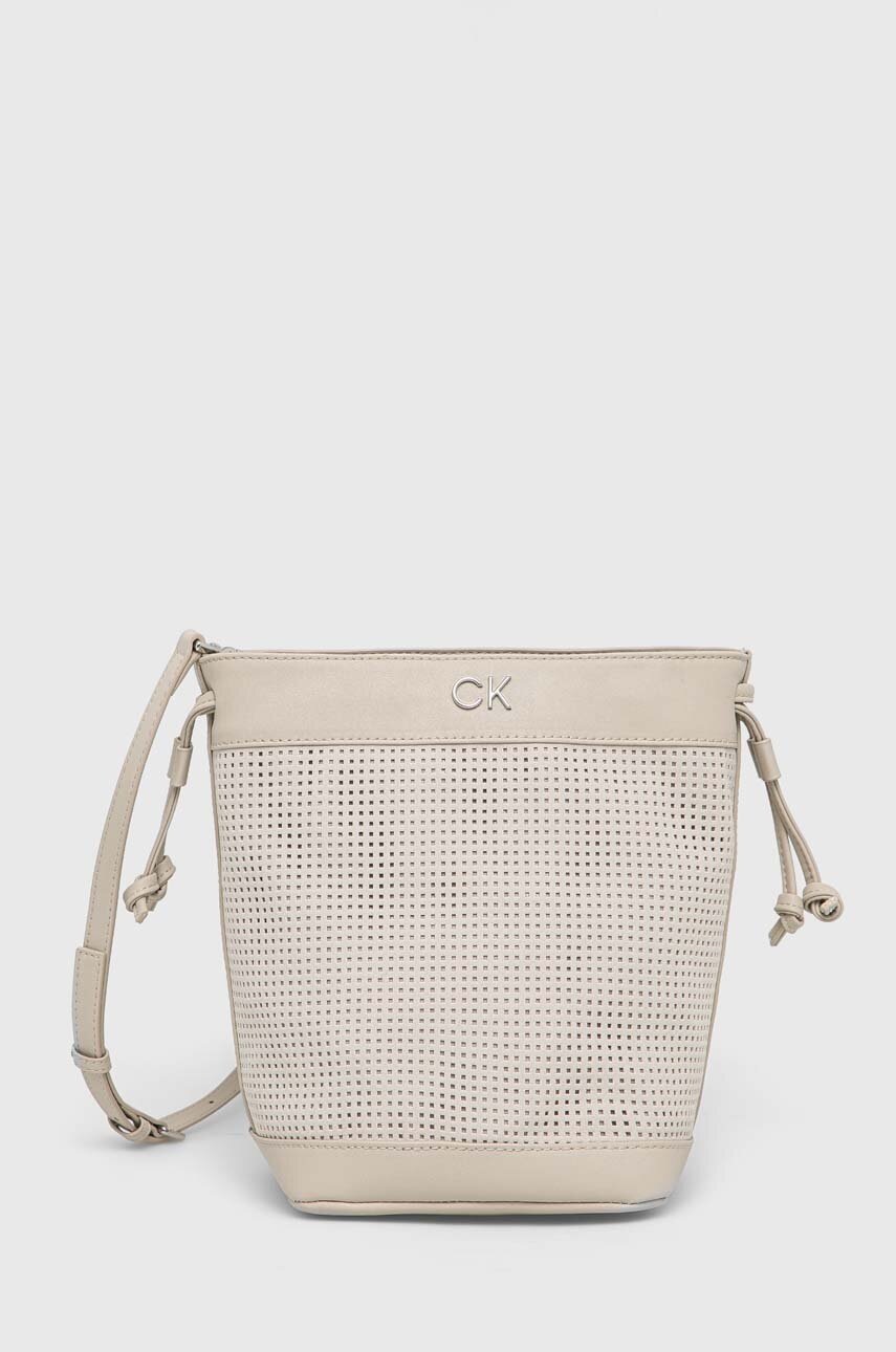

Чанта Calvin Klein в бежово, Бежов