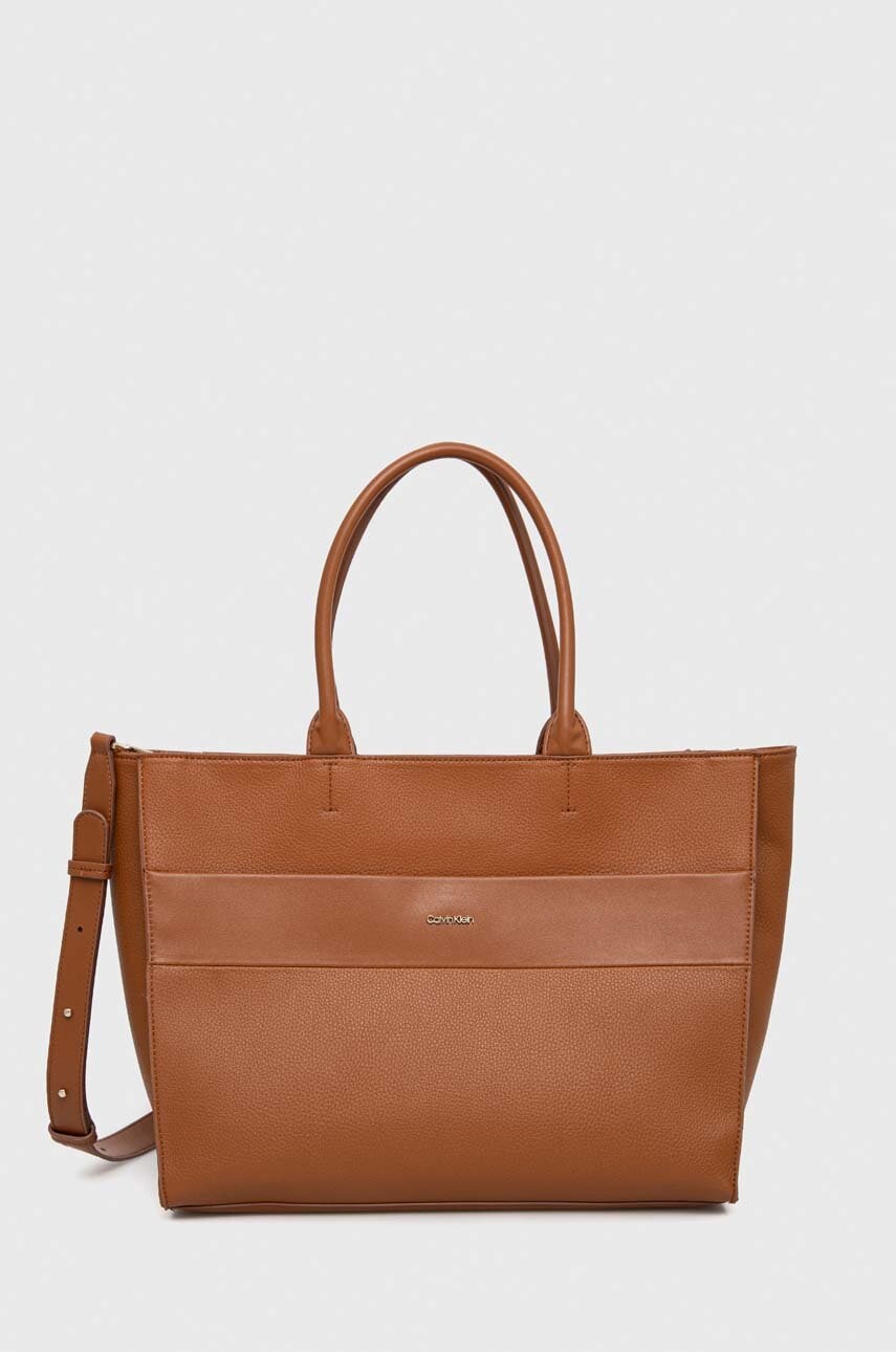 

Чанта Calvin Klein в кафяво, Кафяв