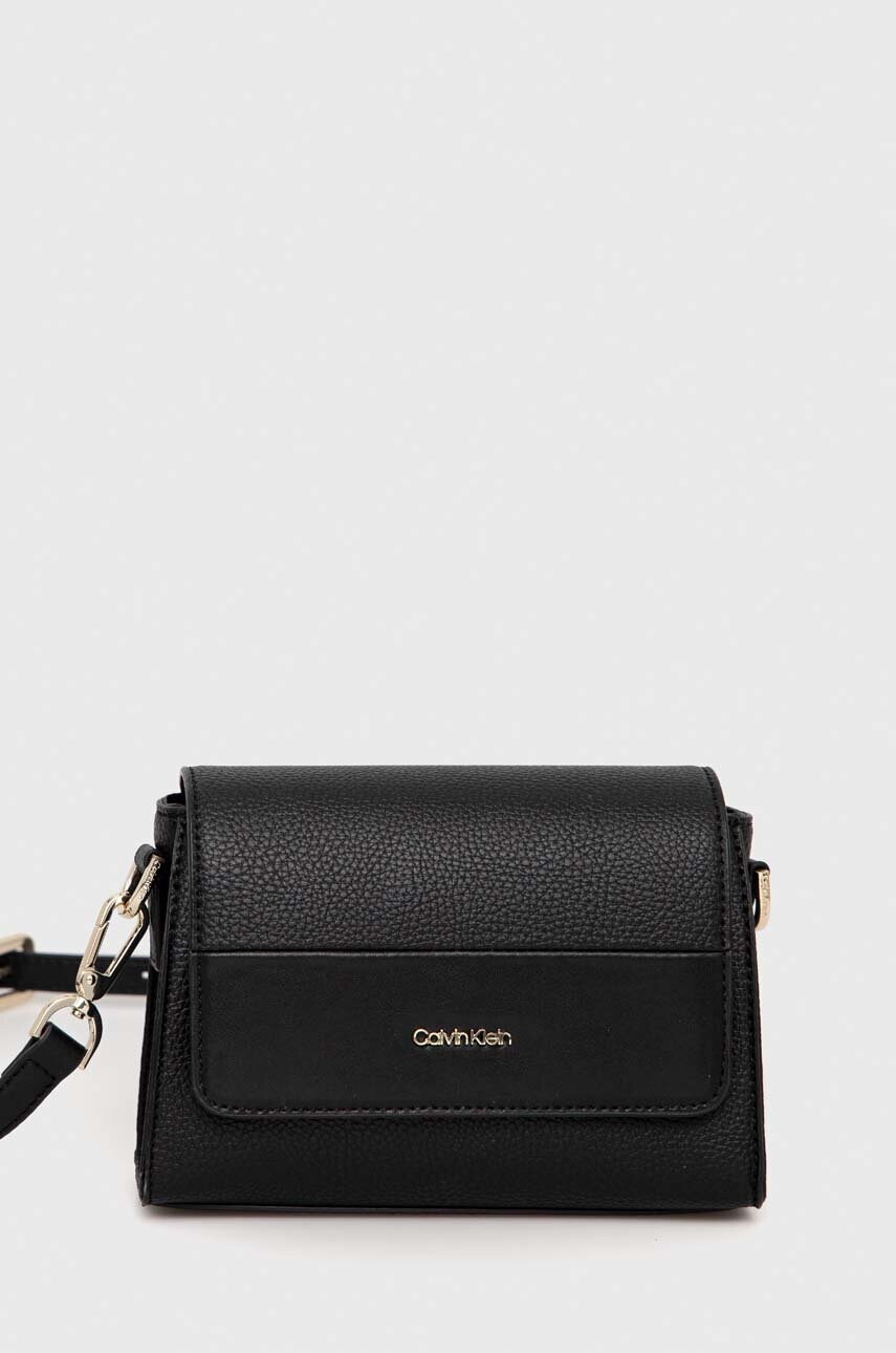 

Чанта Calvin Klein в черно, Черен