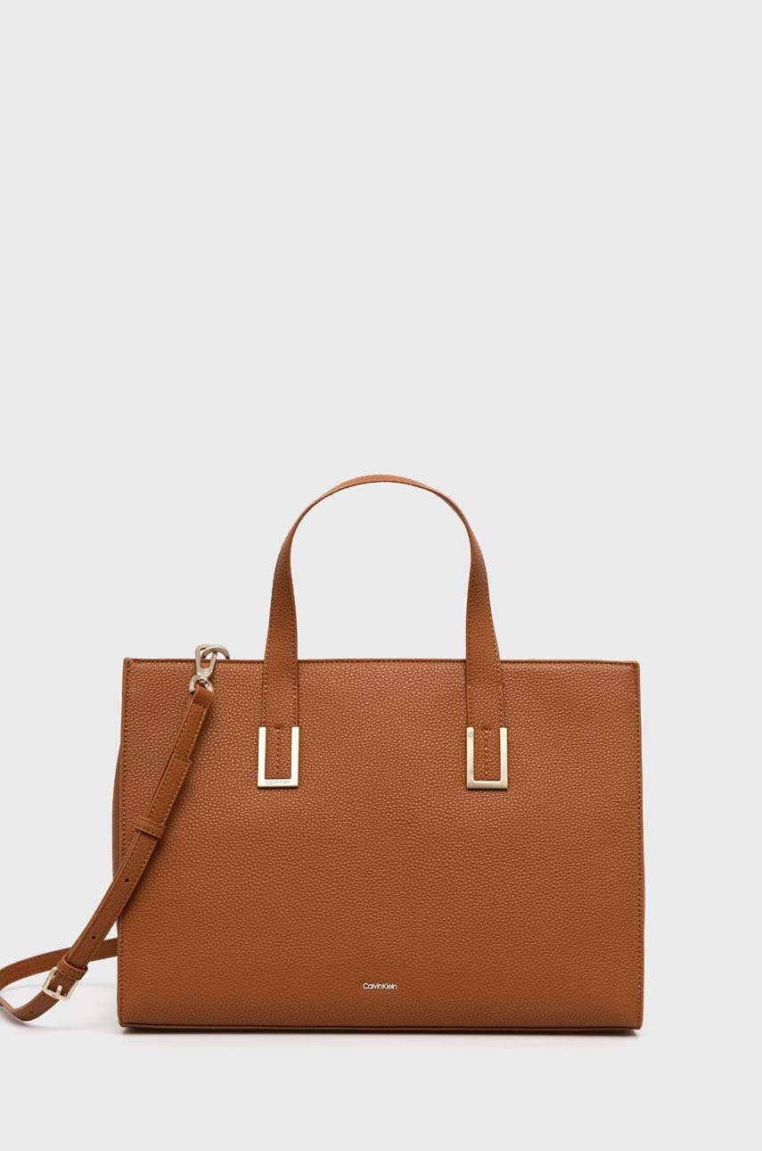 

Чанта Calvin Klein в кафяво, Кафяв
