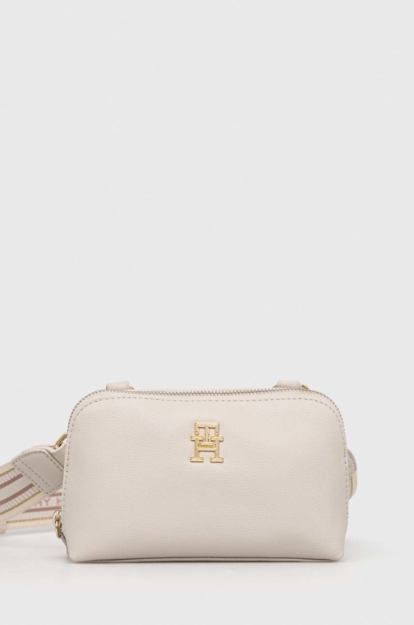 

Чанта Tommy Hilfiger в бяло, Бежов