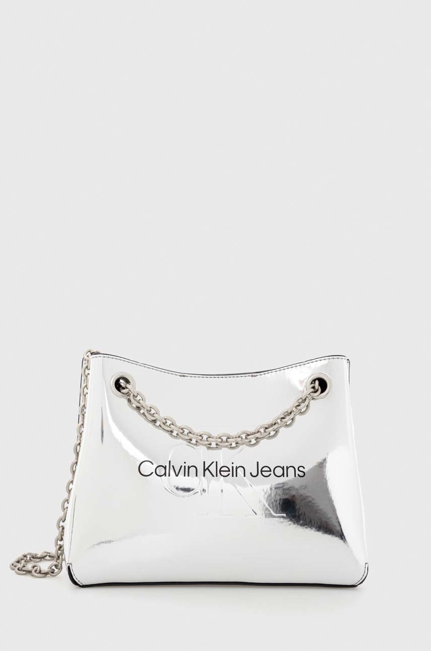 

Чанта Calvin Klein Jeans в сребристо, Сребърен
