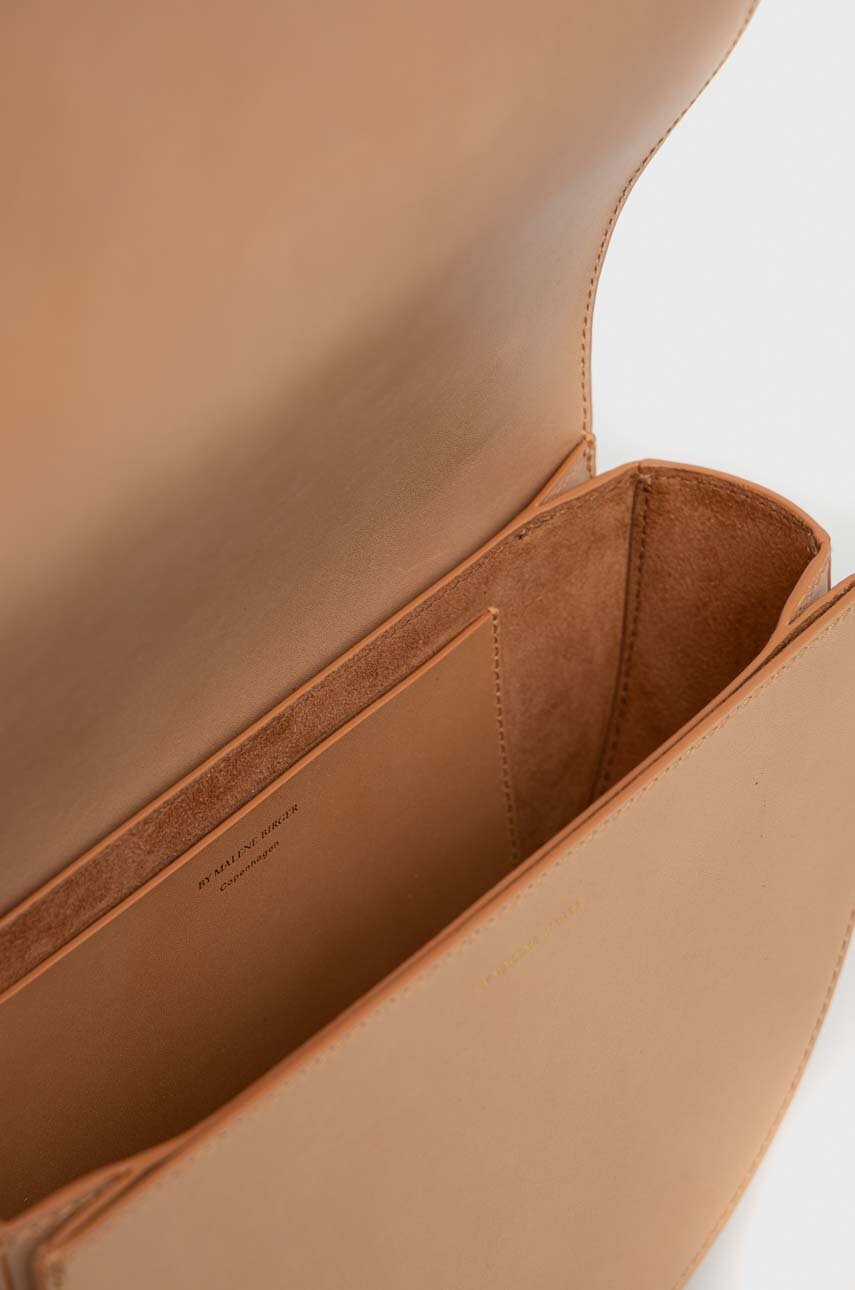 Δερμάτινη τσάντα By Malene Birger χρώμα: μπεζ φωτογραφία