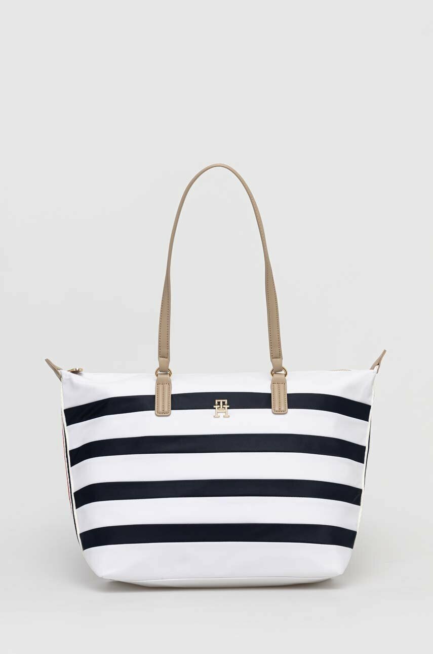 

Чанта Tommy Hilfiger в бяло, Бял