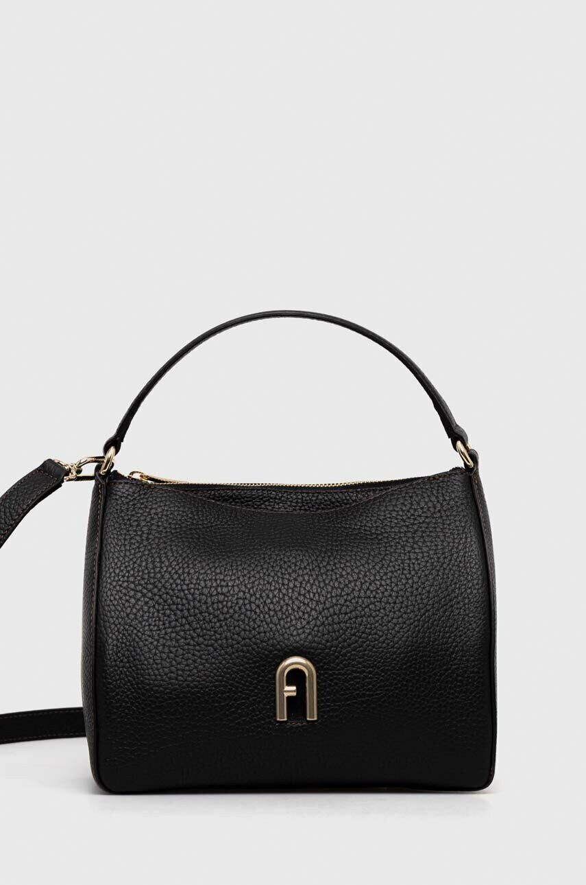 

Кожаная сумочка Furla Primula цвет чёрный