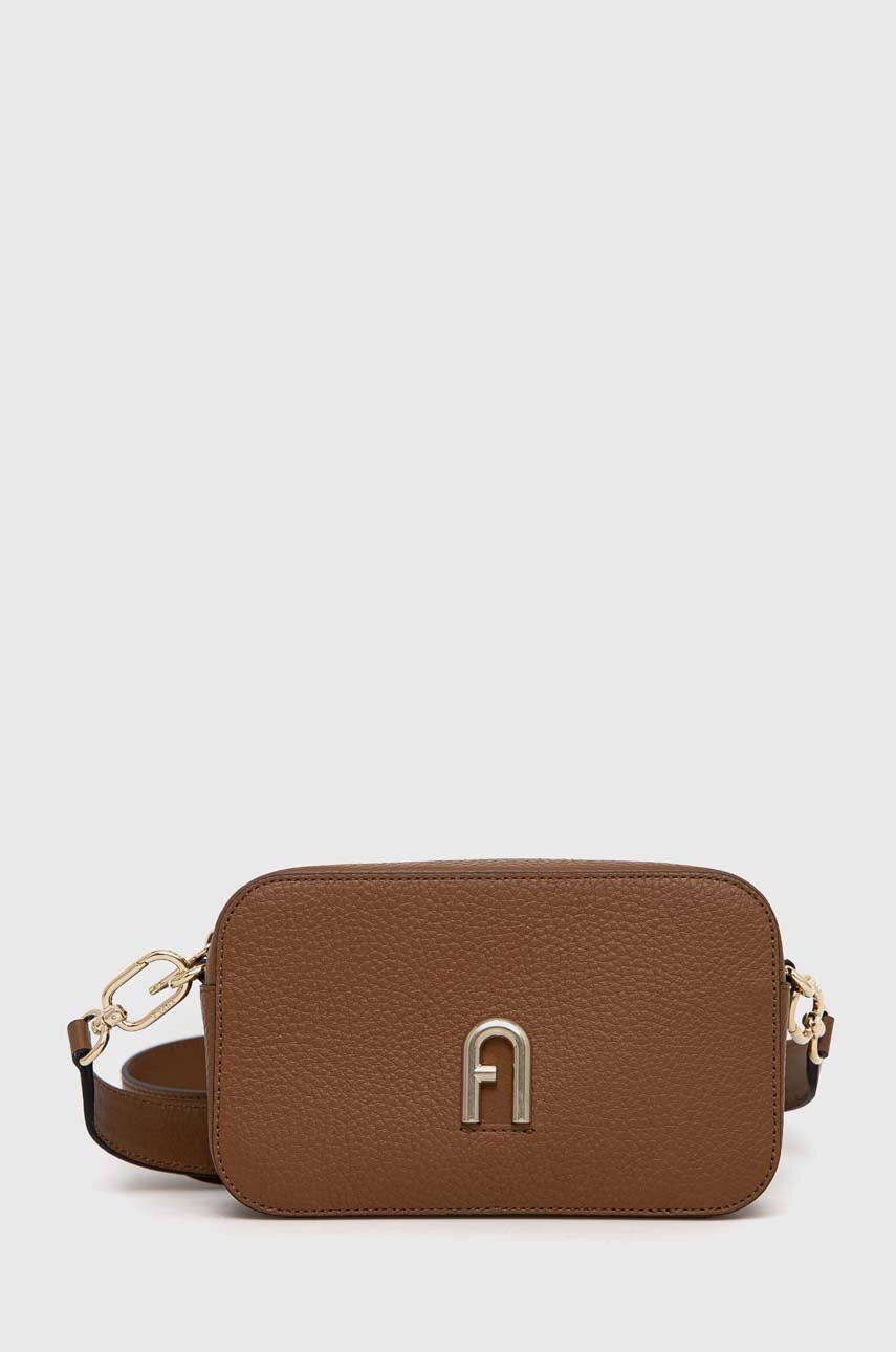

Кожена чанта Furla в кафяво, Кафяв