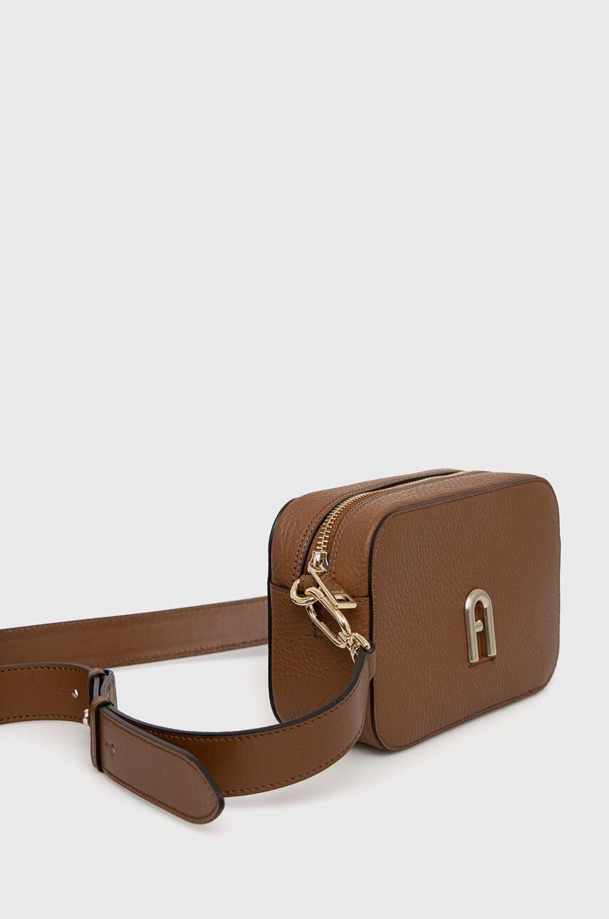 

Шкіряна сумочка Furla колір коричневий