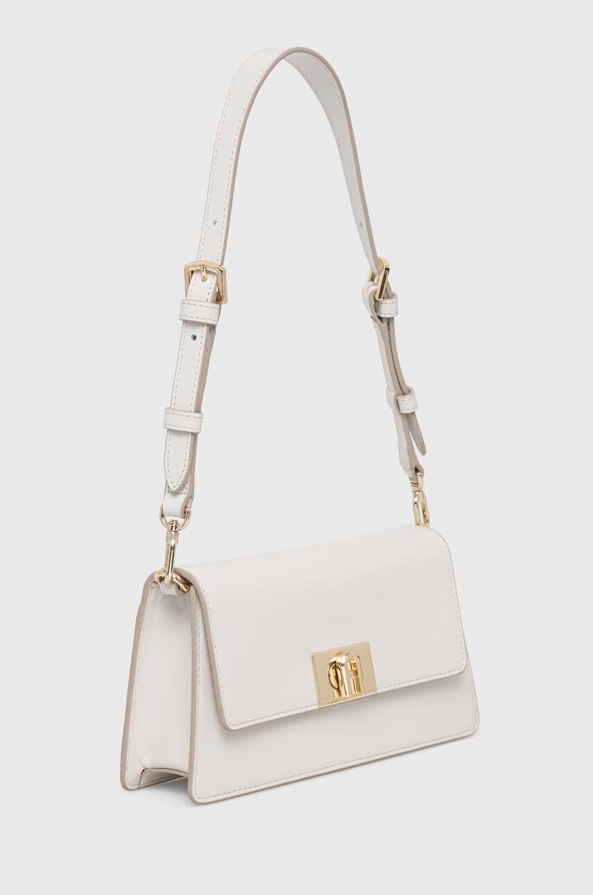 

Кожаная сумочка Furla цвет белый