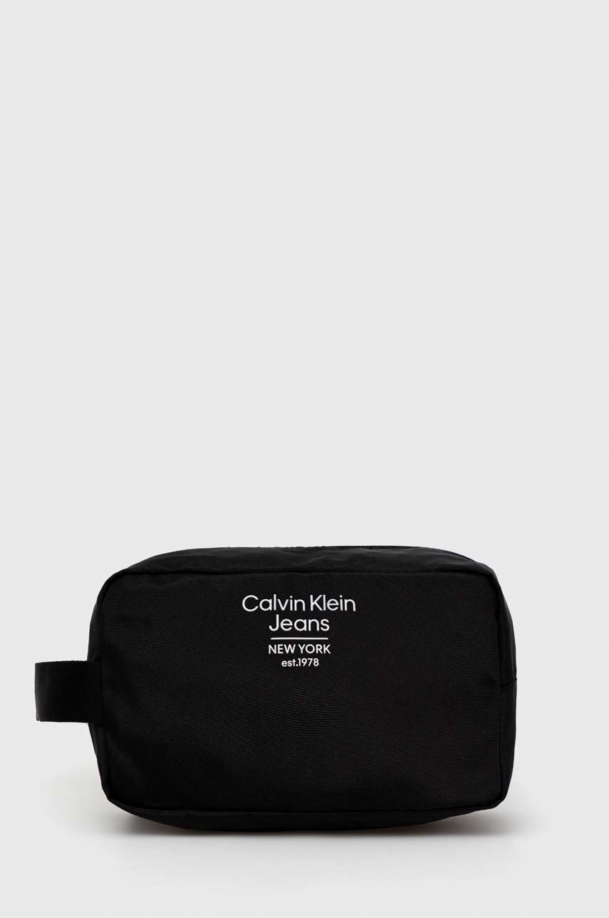 

Козметична чанта Calvin Klein Jeans в черно, Черен