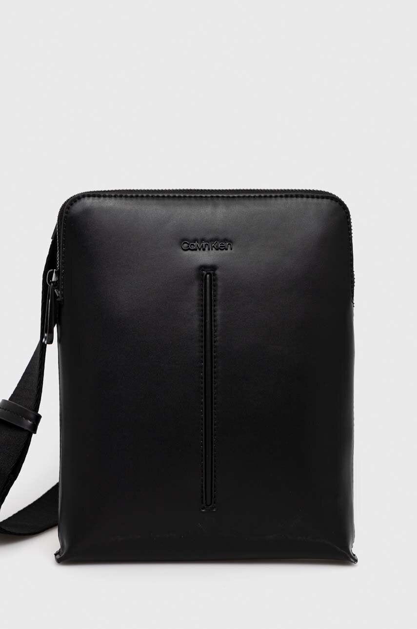 

Чанта през рамо Calvin Klein в черно, Черен
