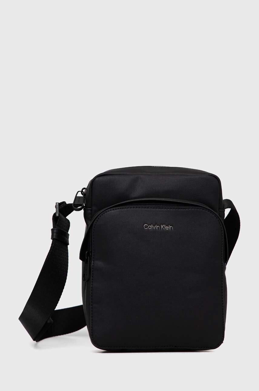 

Чанта през рамо Calvin Klein в черно K50K510287, Черен