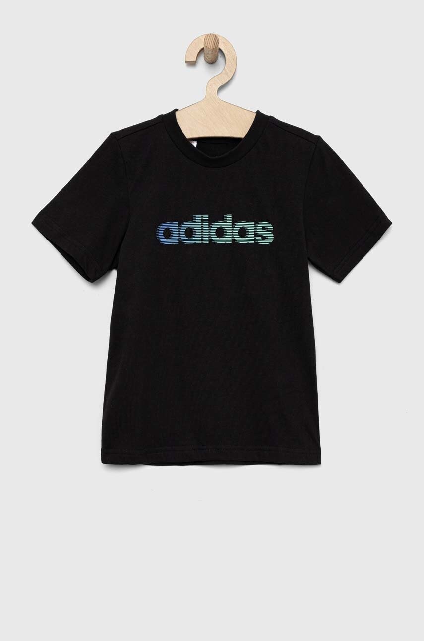 

Детская хлопковая футболка adidas цвет чёрный с принтом