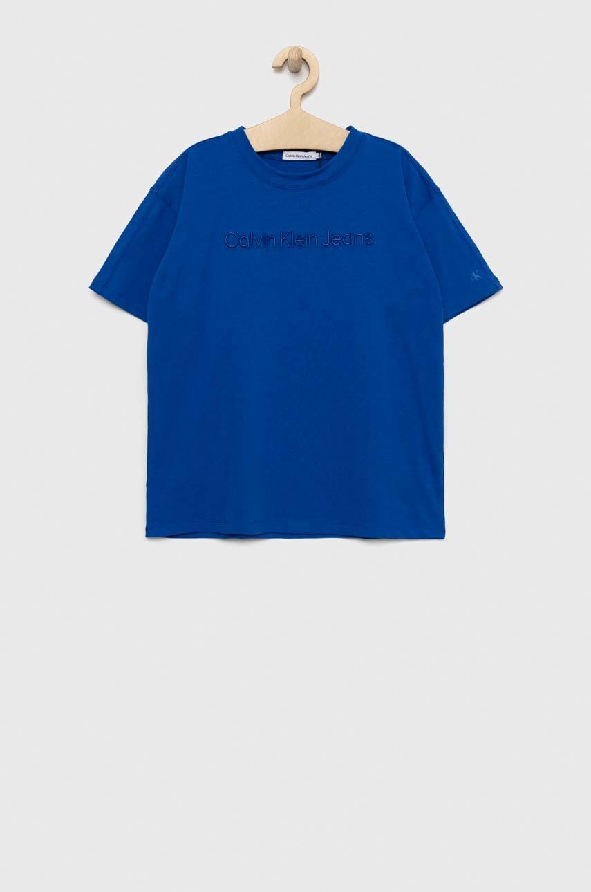 Dětské tričko Calvin Klein Jeans s aplikací - modrá -  94% Bavlna