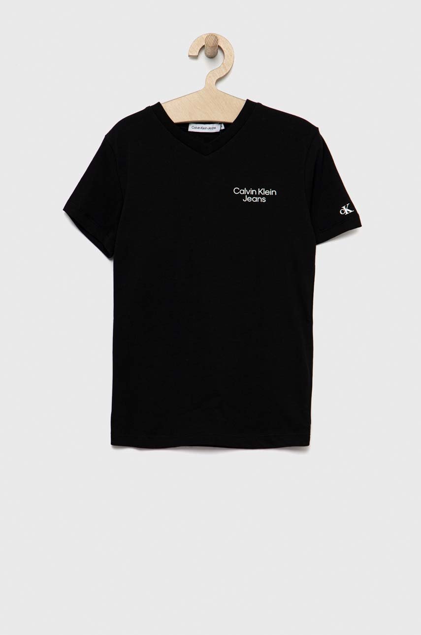 

Детска памучна тениска Calvin Klein Jeans в черно с принт, Черен