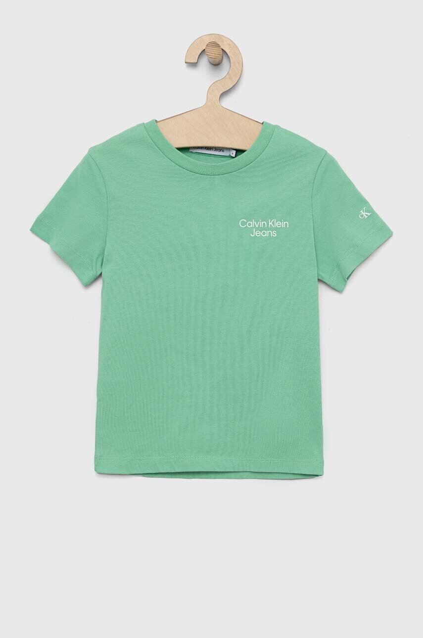 

Детска памучна тениска Calvin Klein Jeans в зелено с принт, Зелен