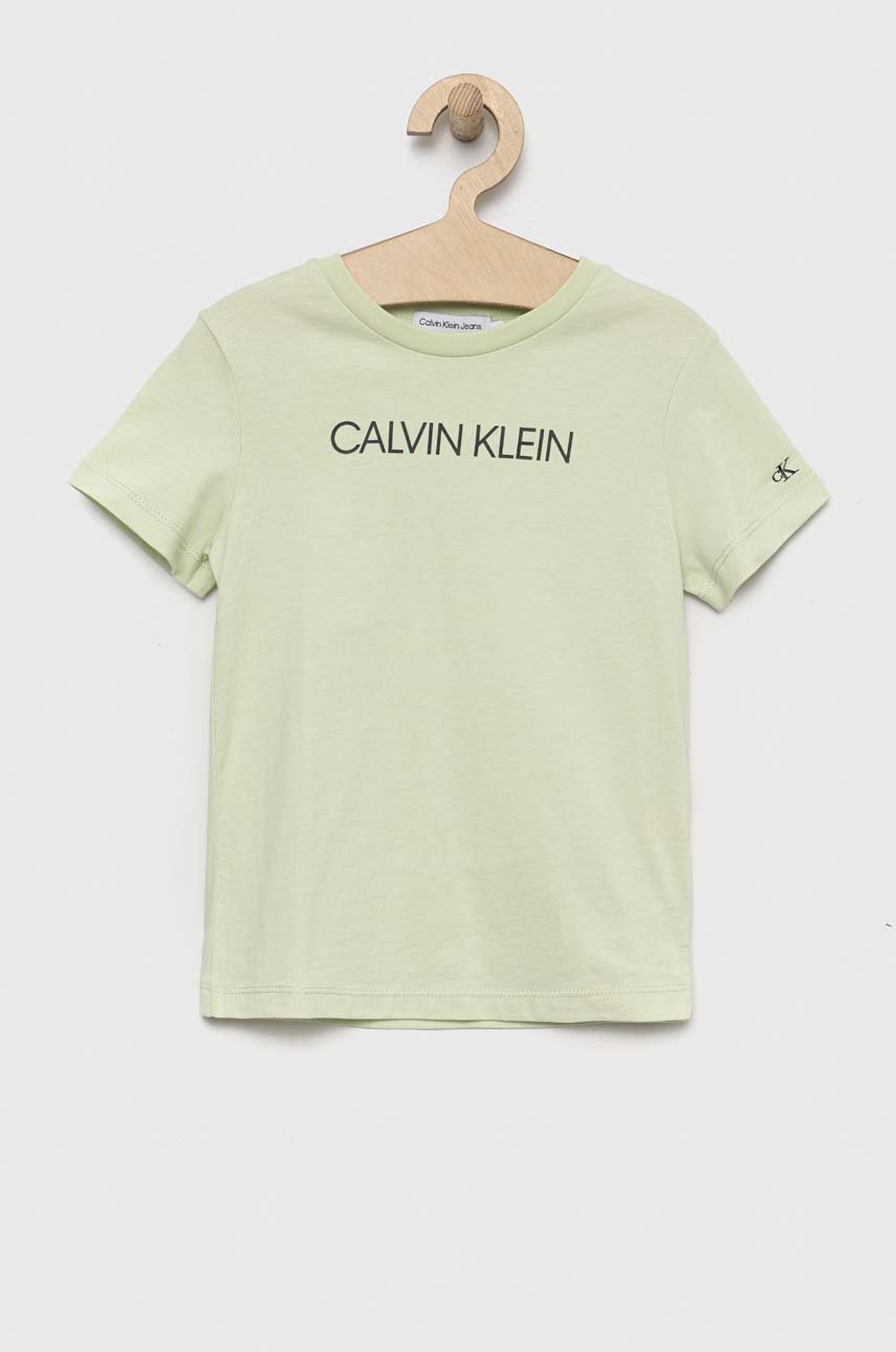 

Детска памучна тениска Calvin Klein Jeans в зелено с принт, Зелен