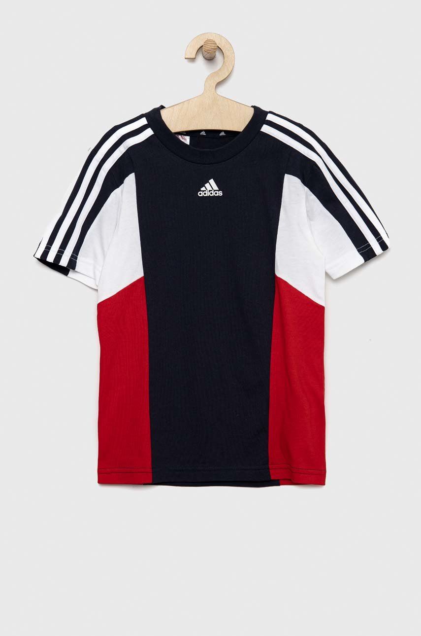 

Дитяча бавовняна футболка adidas U 3S CB TEE колір синій візерунок