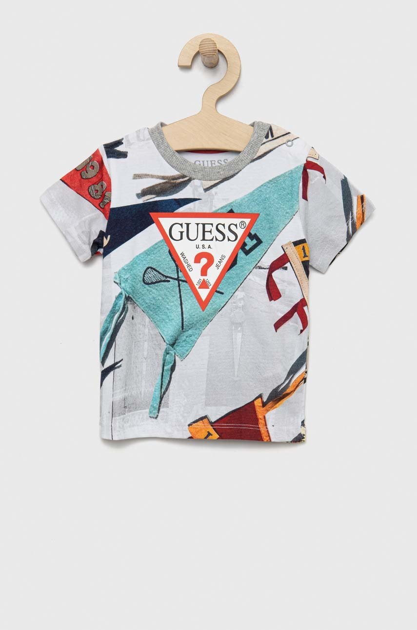 

Дитяча бавовняна футболка Guess колір сірий з принтом