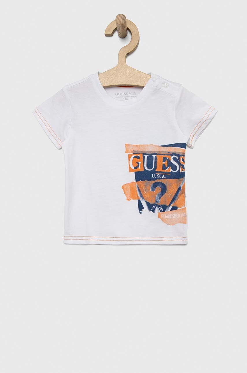 

Детская хлопковая футболка Guess цвет белый с принтом
