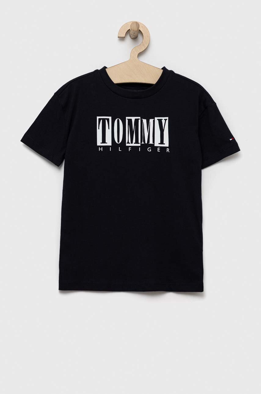 

Детска памучна тениска Tommy Hilfiger в тъмносиньо с принт, Тъмносин