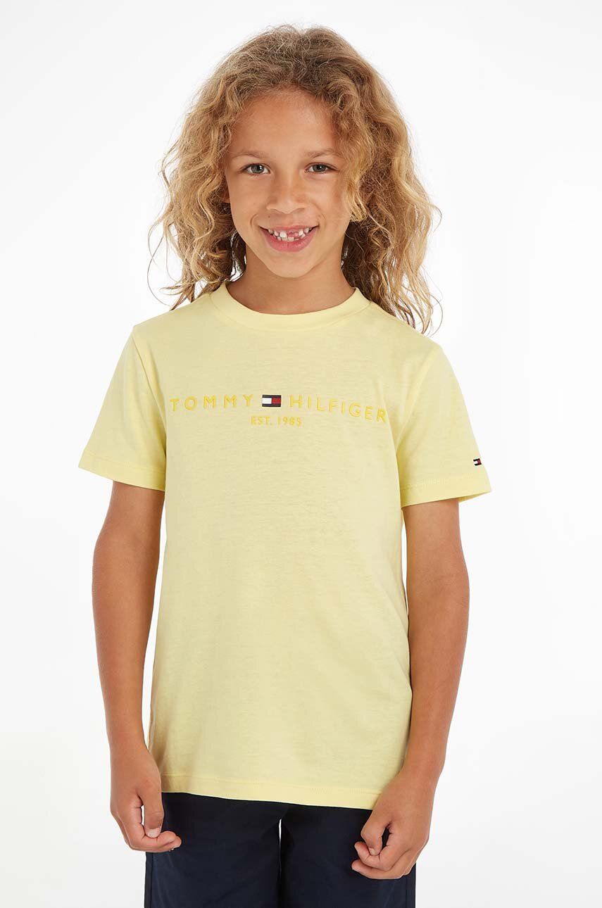 Levně Dětské bavlněné tričko Tommy Hilfiger žlutá barva, s potiskem