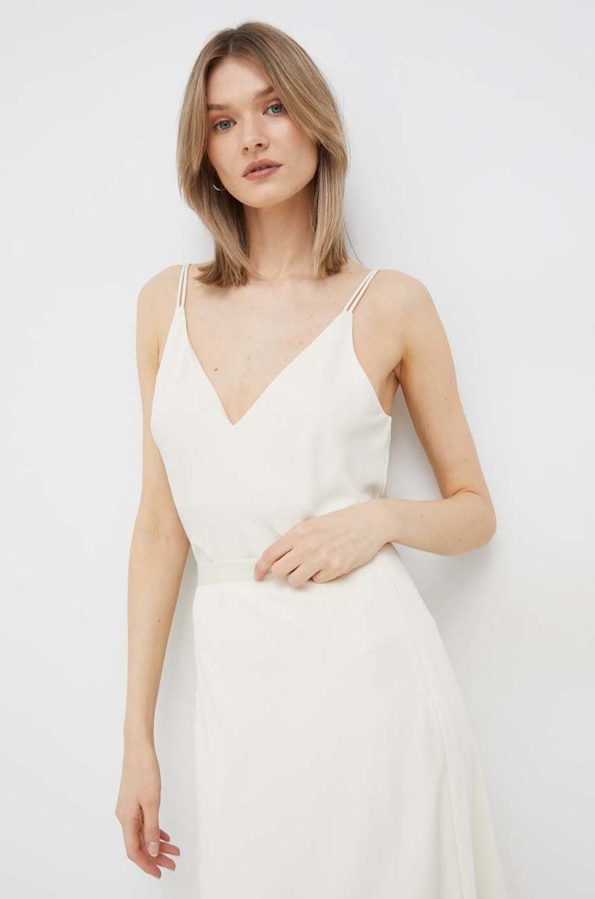

Блуза Calvin Klein в бежово, Бежов