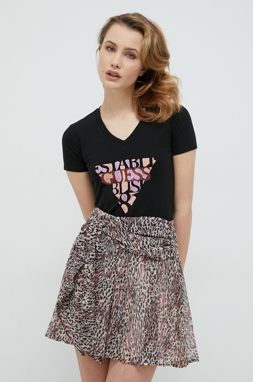 

Тениска Guess в черно, Черен