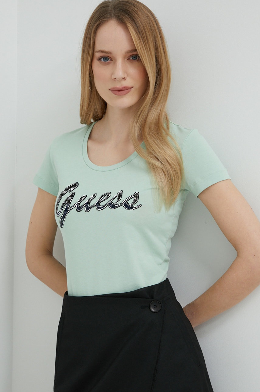 

Футболка Guess женский цвет зелёный