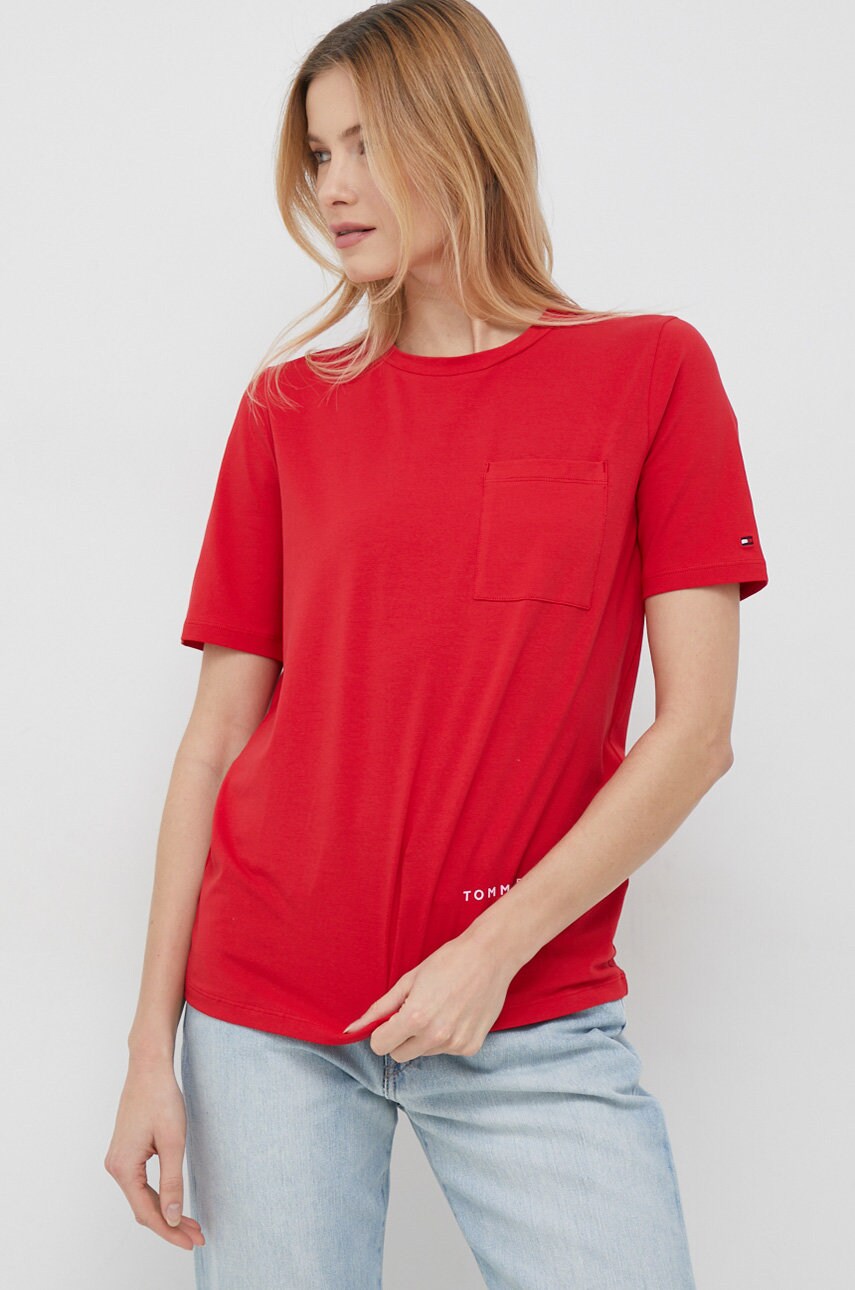 

Футболка Tommy Hilfiger женский цвет красный