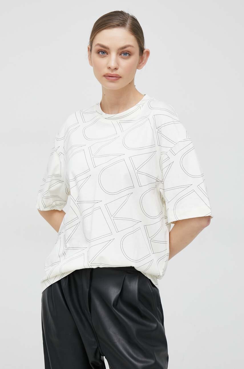 

Памучна тениска Calvin Klein в бежово, Бежов