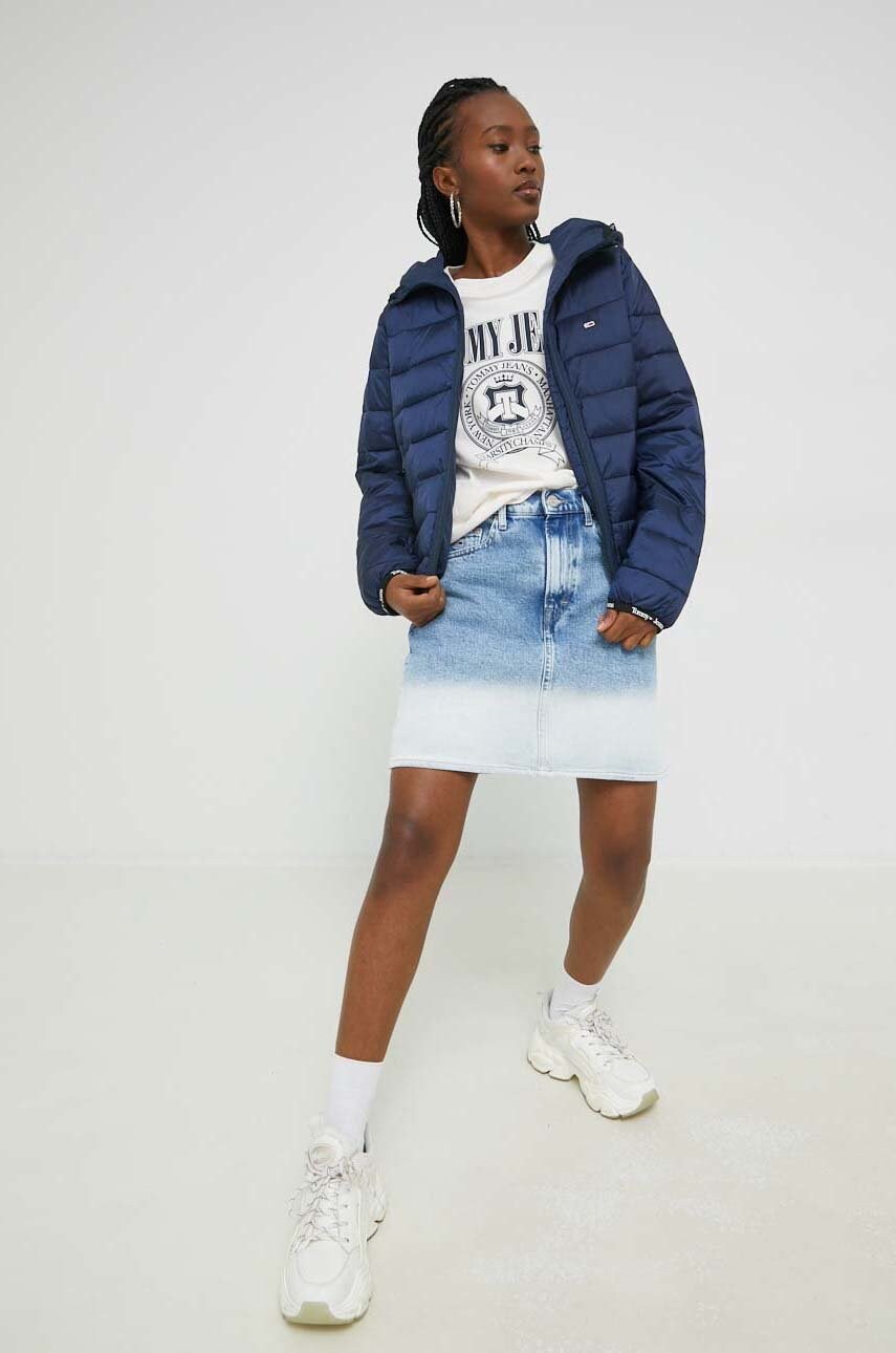 

Хлопковая футболка Tommy Jeans цвет бежевый