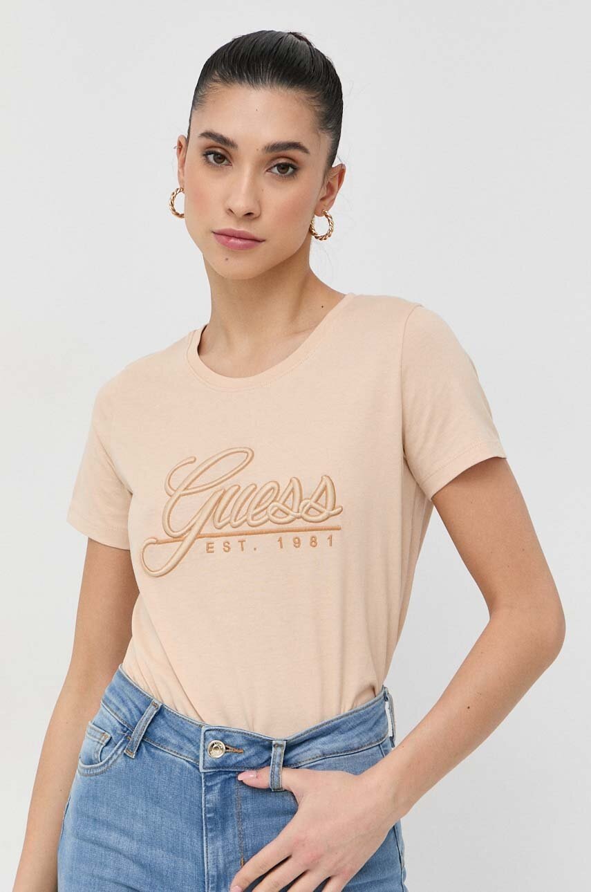

Памучна тениска Guess в бежово, Бежов