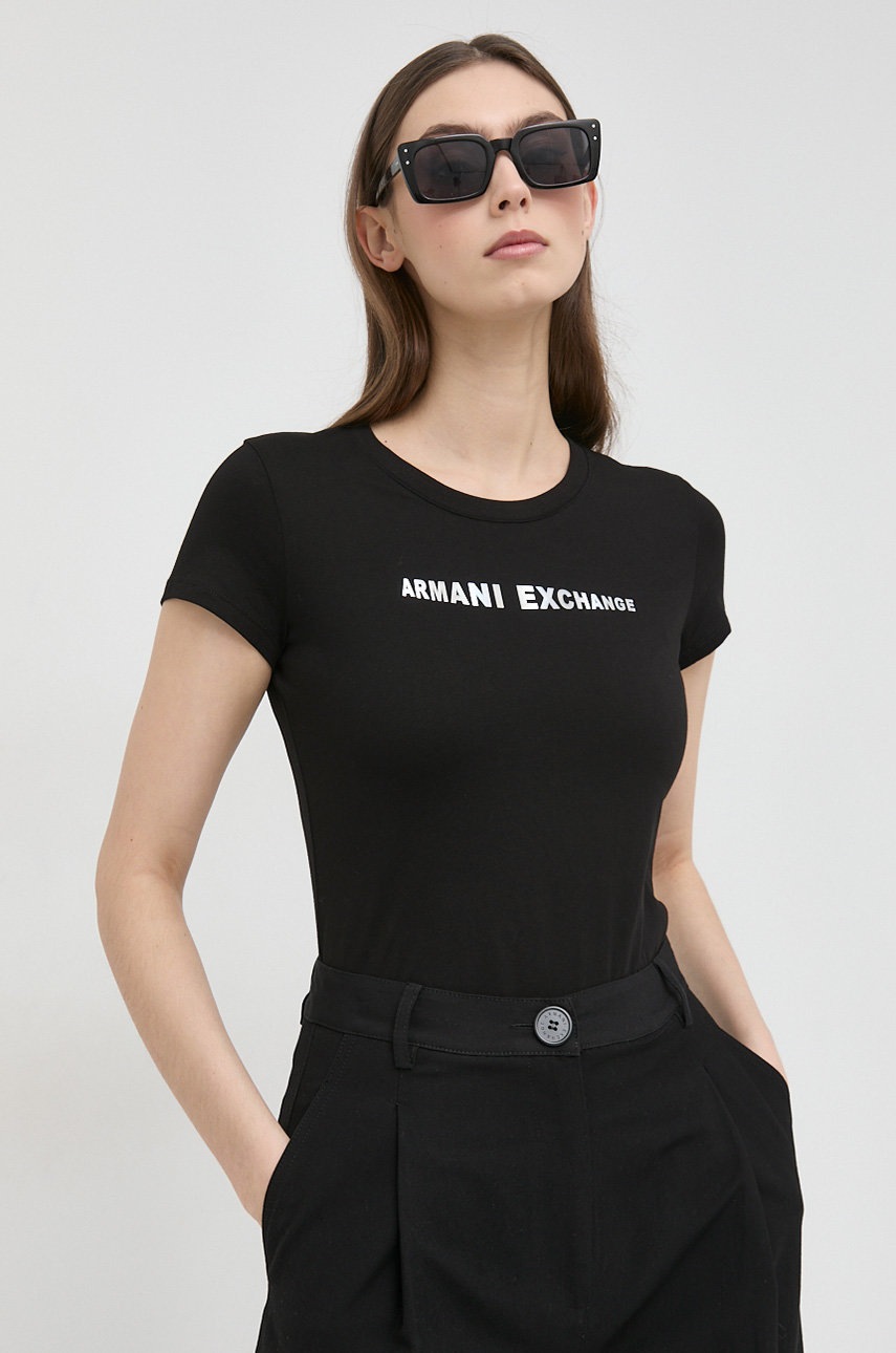 

Памучна тениска Armani Exchange в черно, Черен