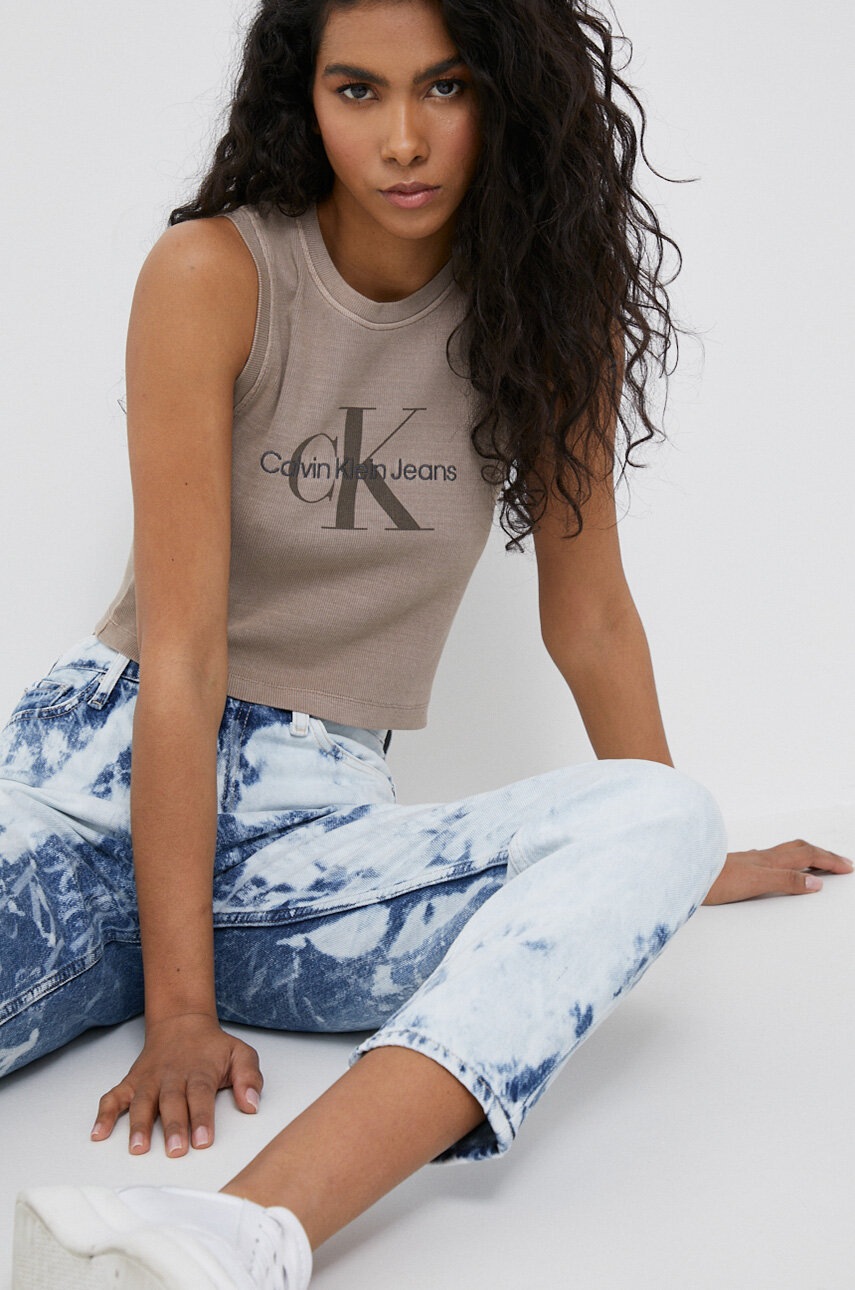 

Топ Calvin Klein Jeans дамски в кафяво, Кафяв