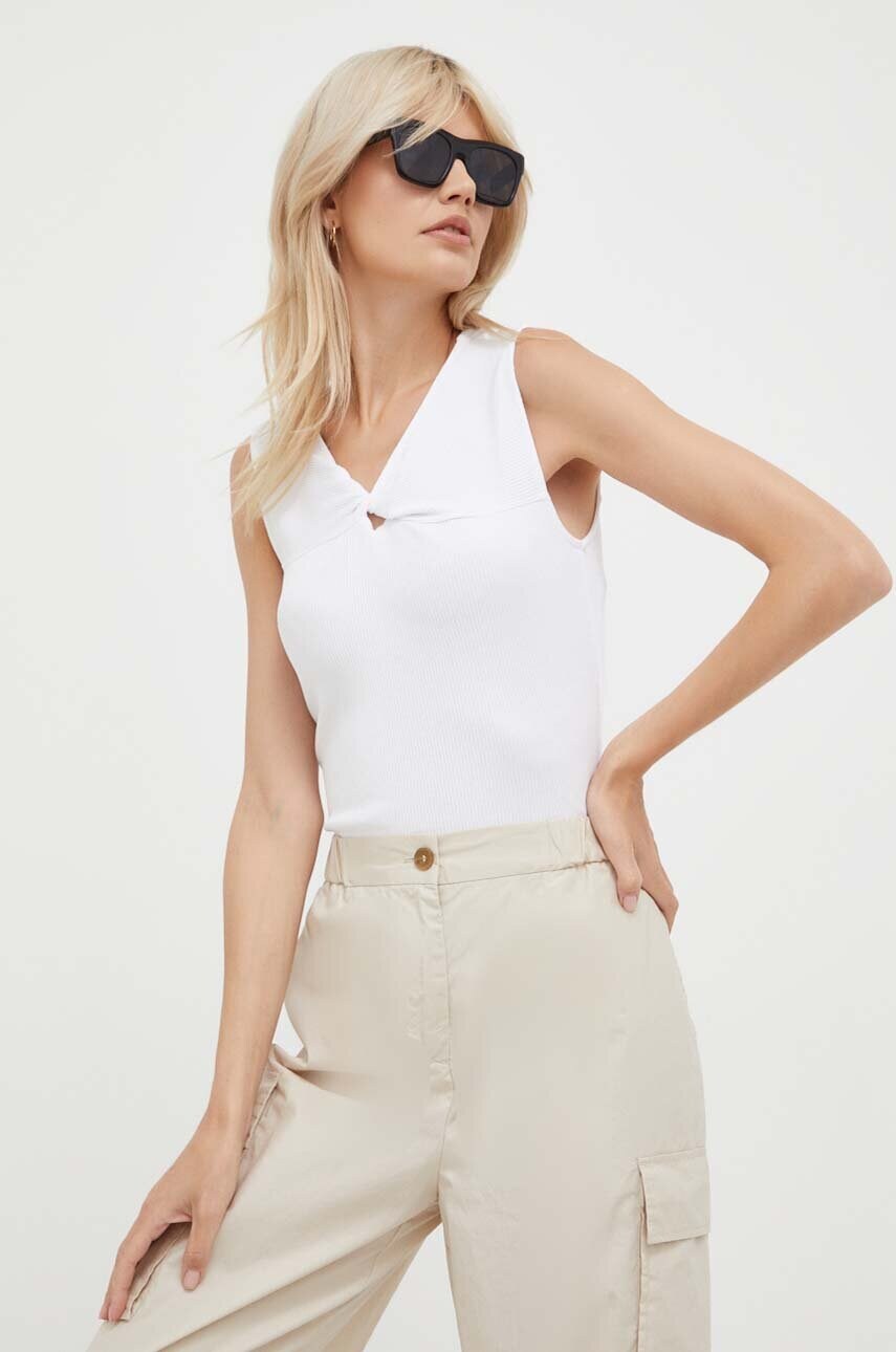 

Топ United Colors of Benetton дамски в бяло, Бял