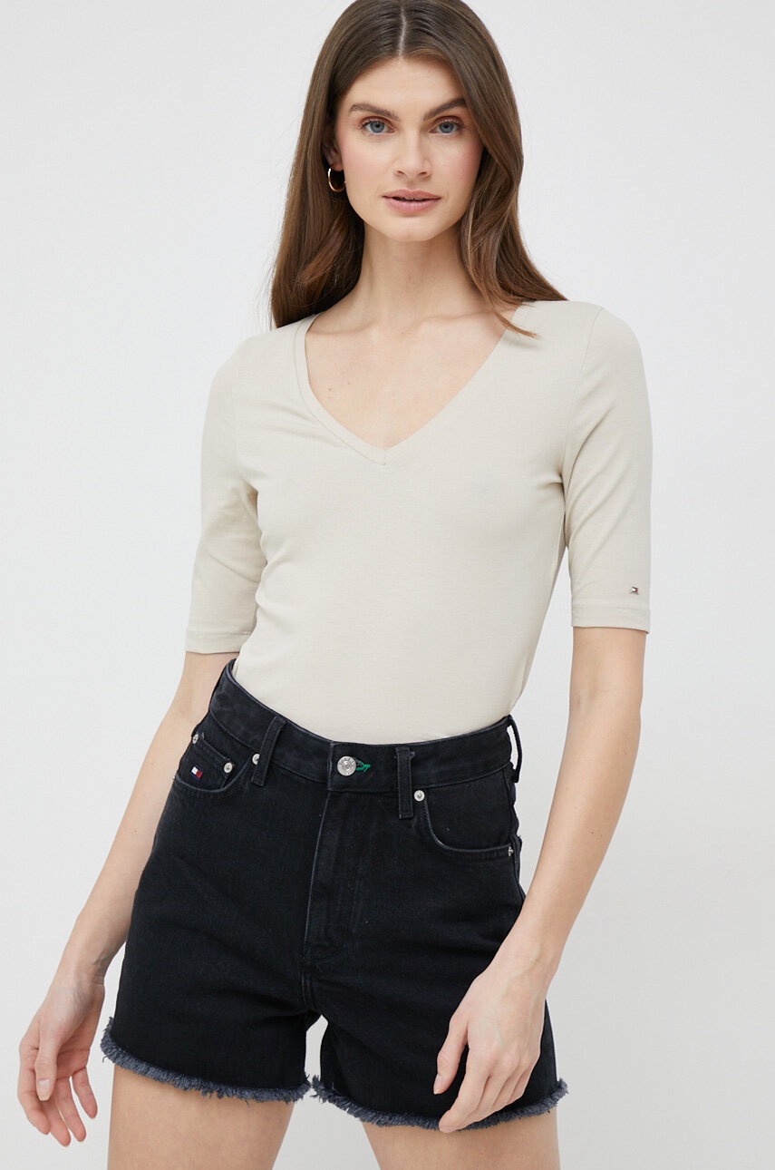

Тениска Tommy Hilfiger в бежово, Бежов