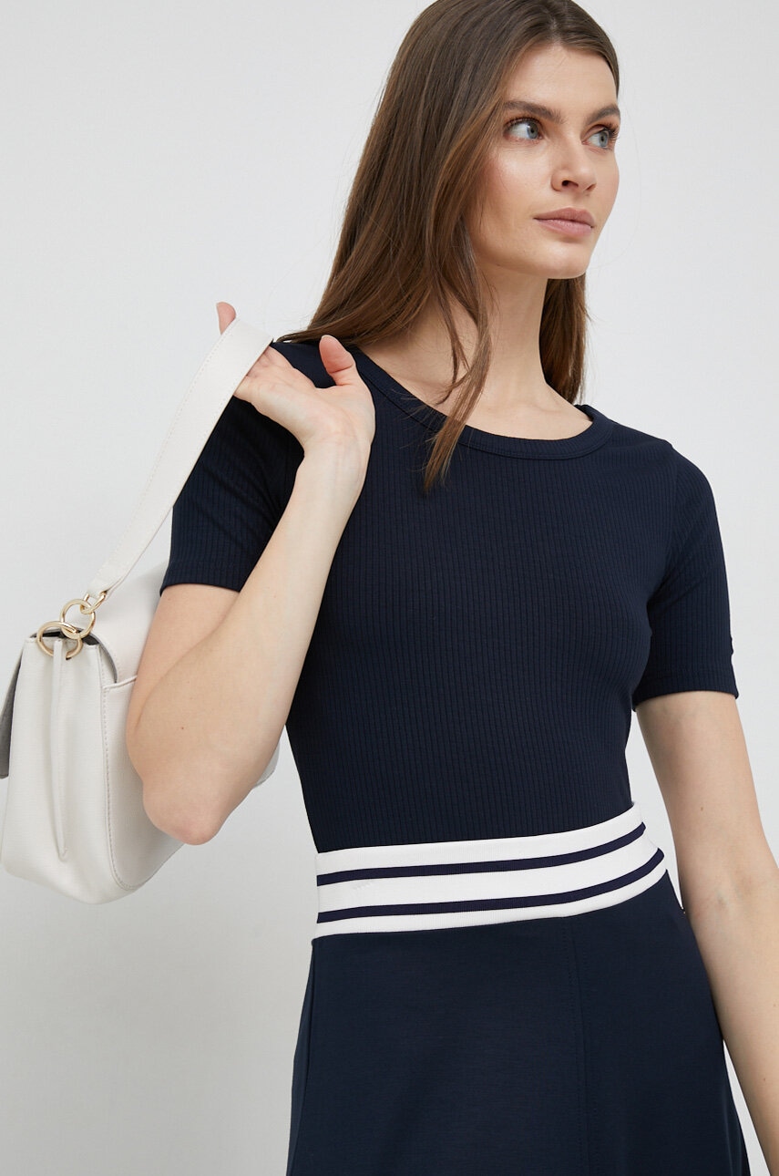 

Футболка Tommy Hilfiger жіночий колір синій