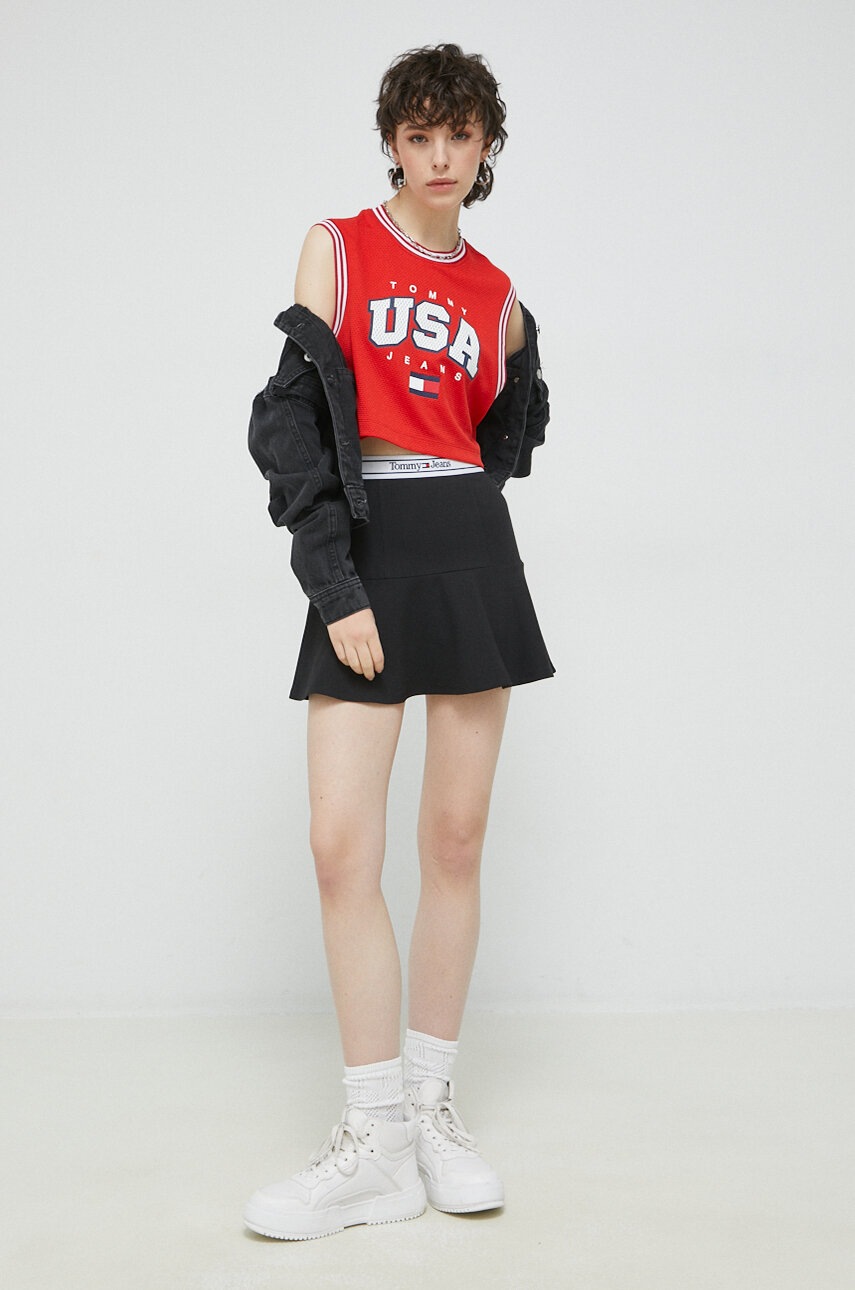 

Топ Tommy Jeans жіночий колір червоний