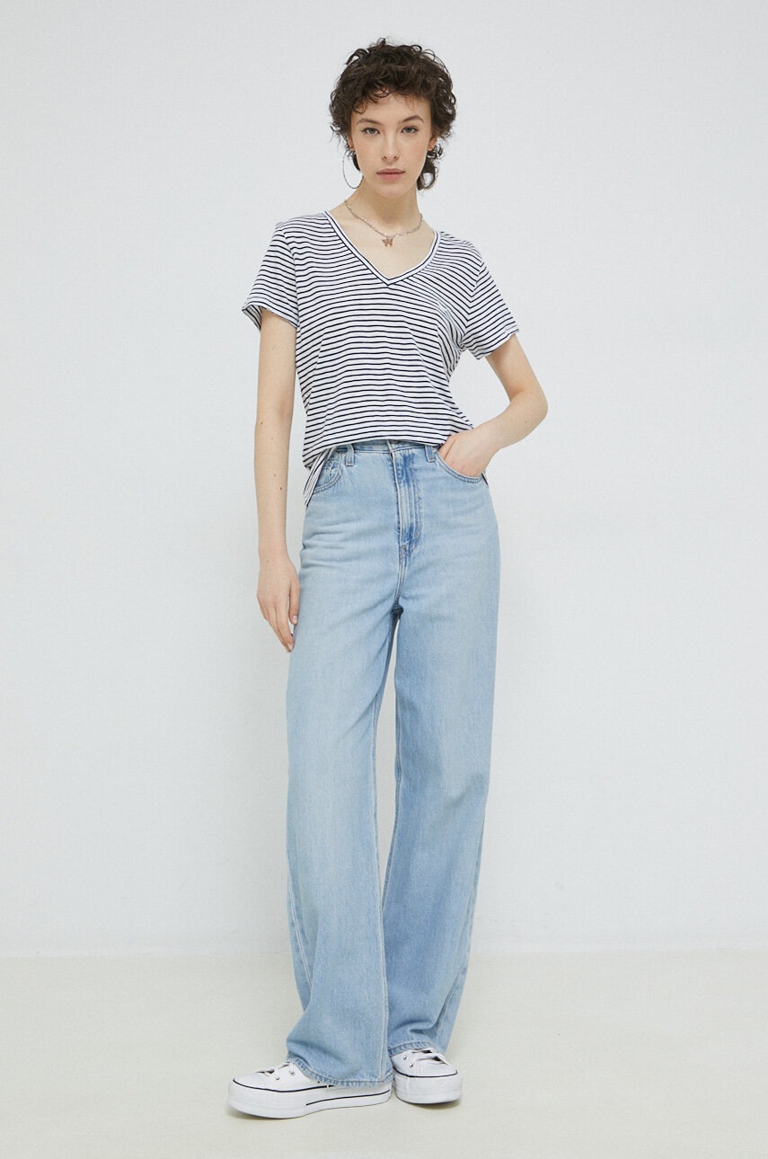 Μπλουζάκι Superdry χρώμα: ναυτικό μπλε φωτογραφία