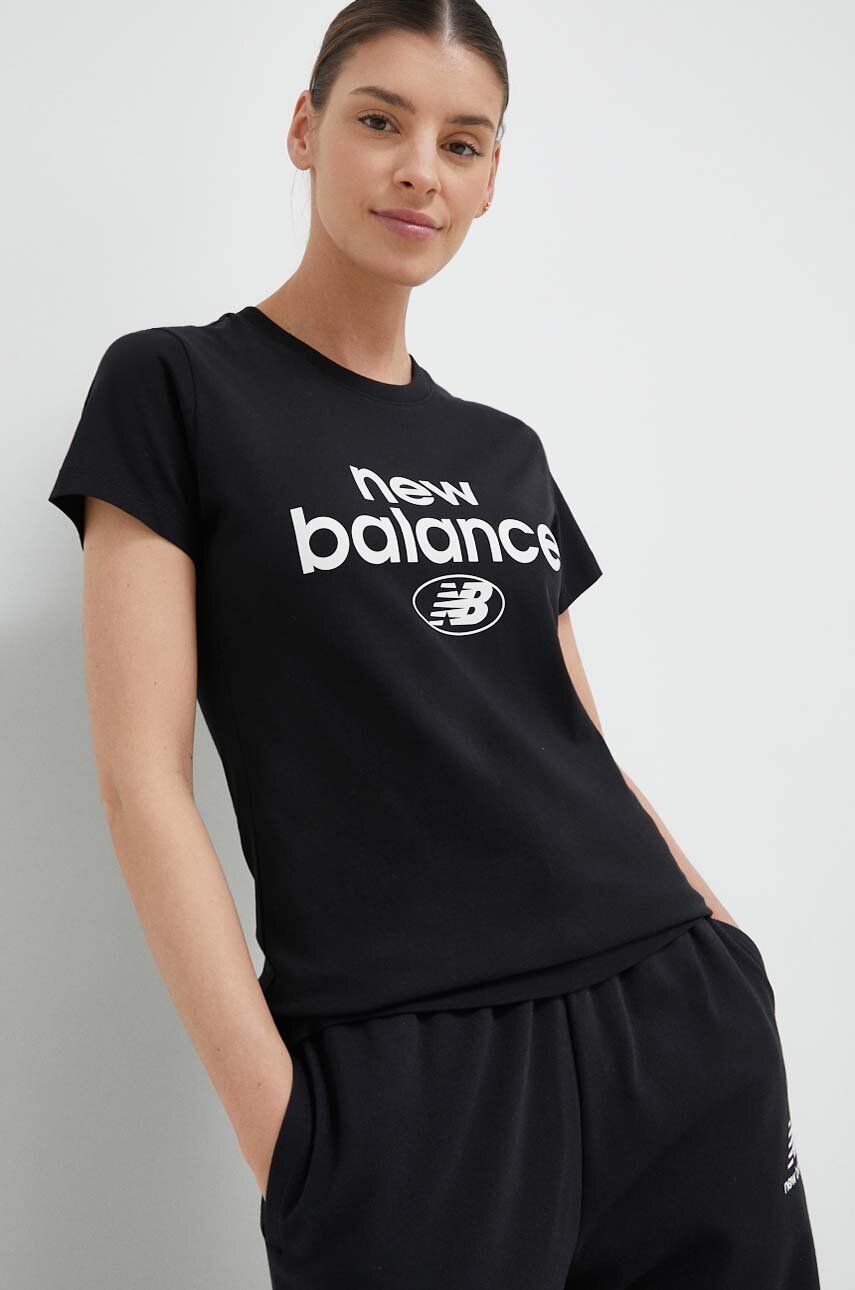 Bavlněné tričko New Balance černá barva, WT31507BK-7BK - černá -  Hlavní materiál: 100 % Bavlna