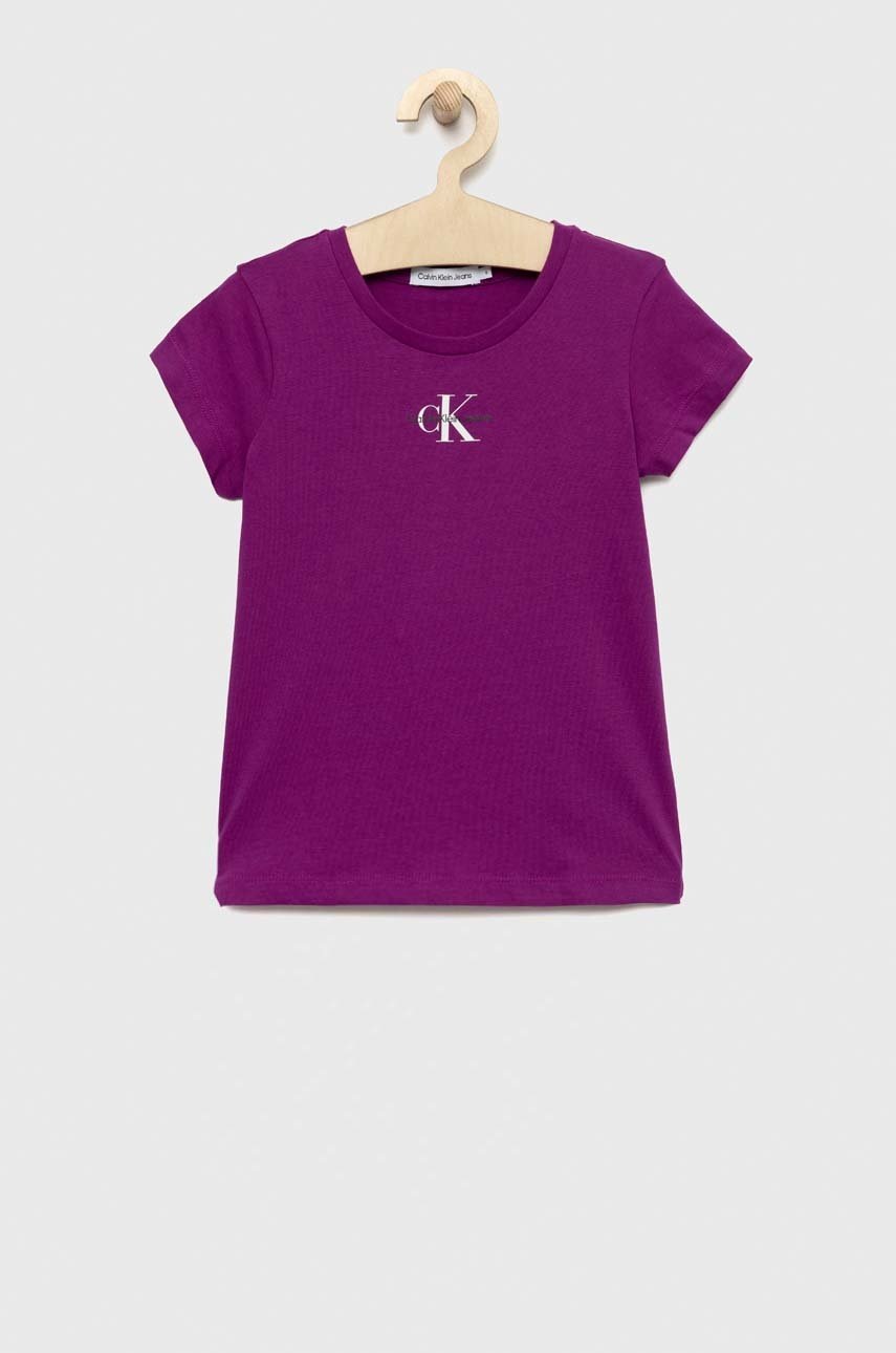 

Детска памучна тениска Calvin Klein Jeans в лилаво, Виолетов