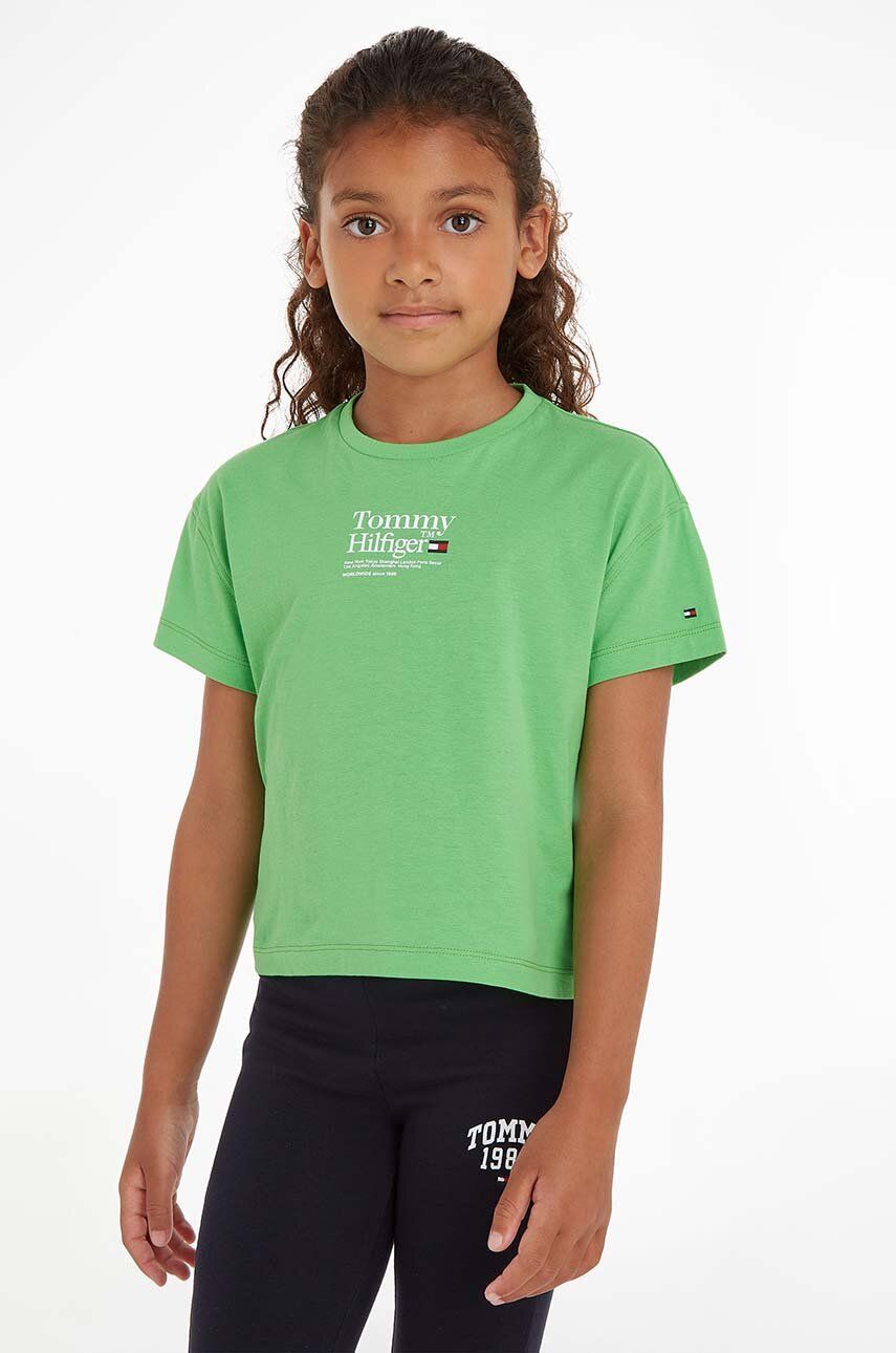 Levně Dětské bavlněné tričko Tommy Hilfiger zelená barva