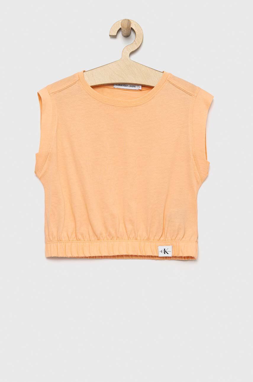 Levně Dětský bavlněný top Calvin Klein Jeans oranžová barva