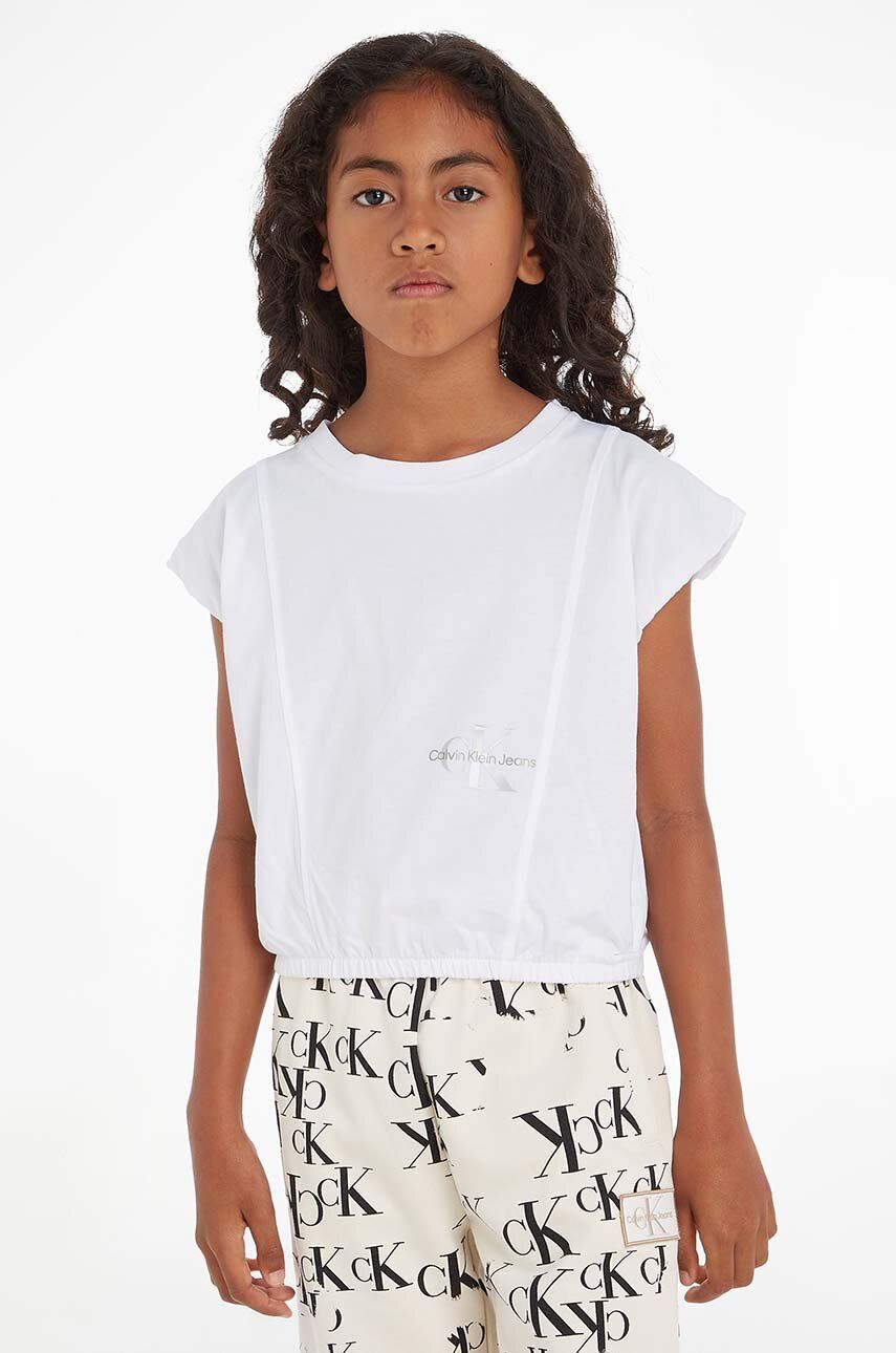 Levně Dětské bavlněné tričko Calvin Klein Jeans bílá barva