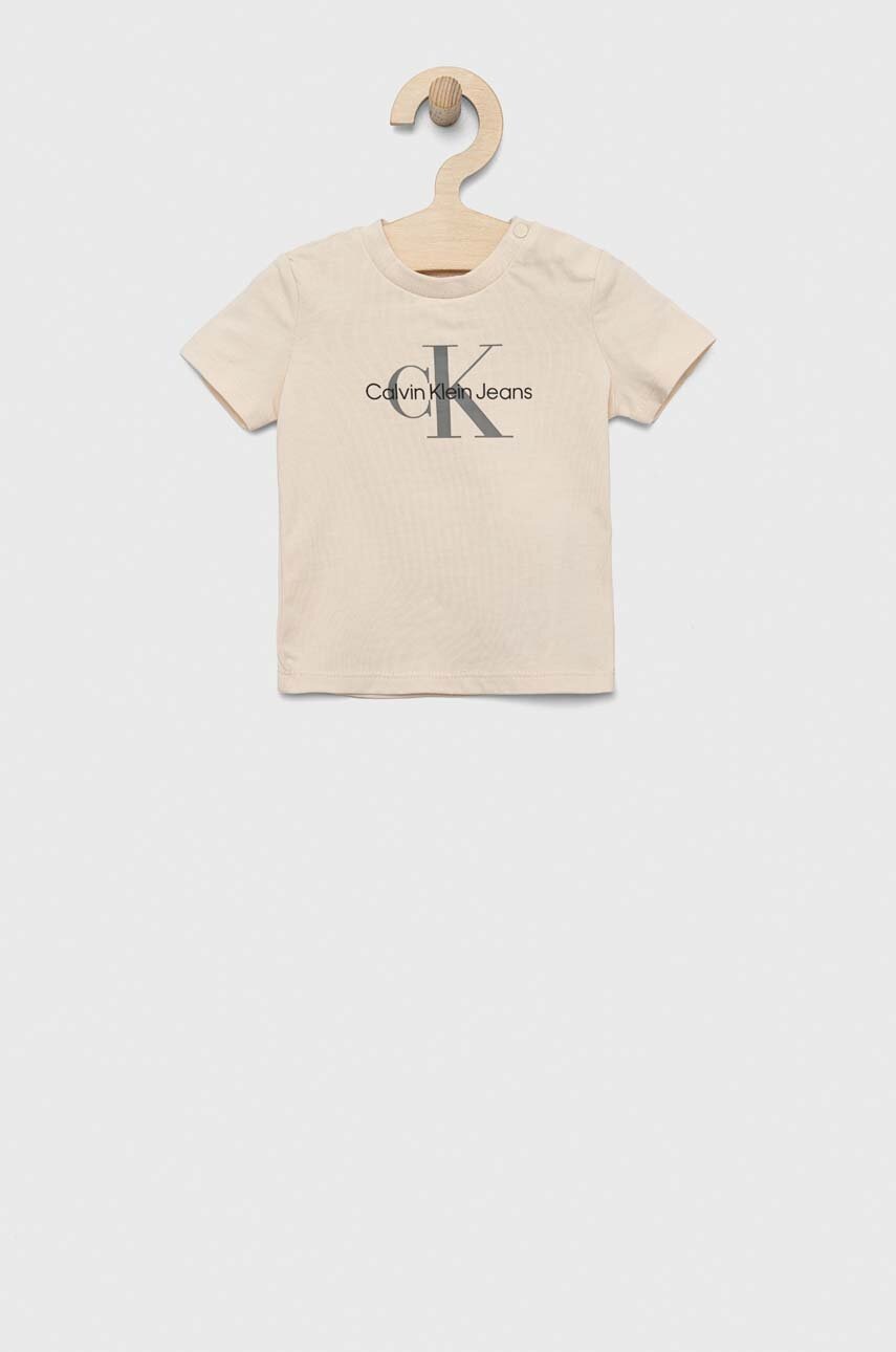 

Детска тениска Calvin Klein Jeans в зелено с принт, Бежов