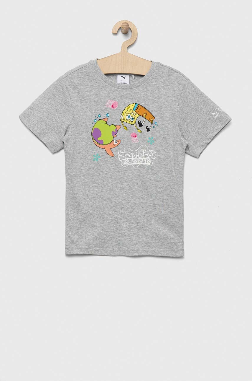 

Детская хлопковая футболка Puma PUMA x SPONGEBOB Tee цвет серый с принтом