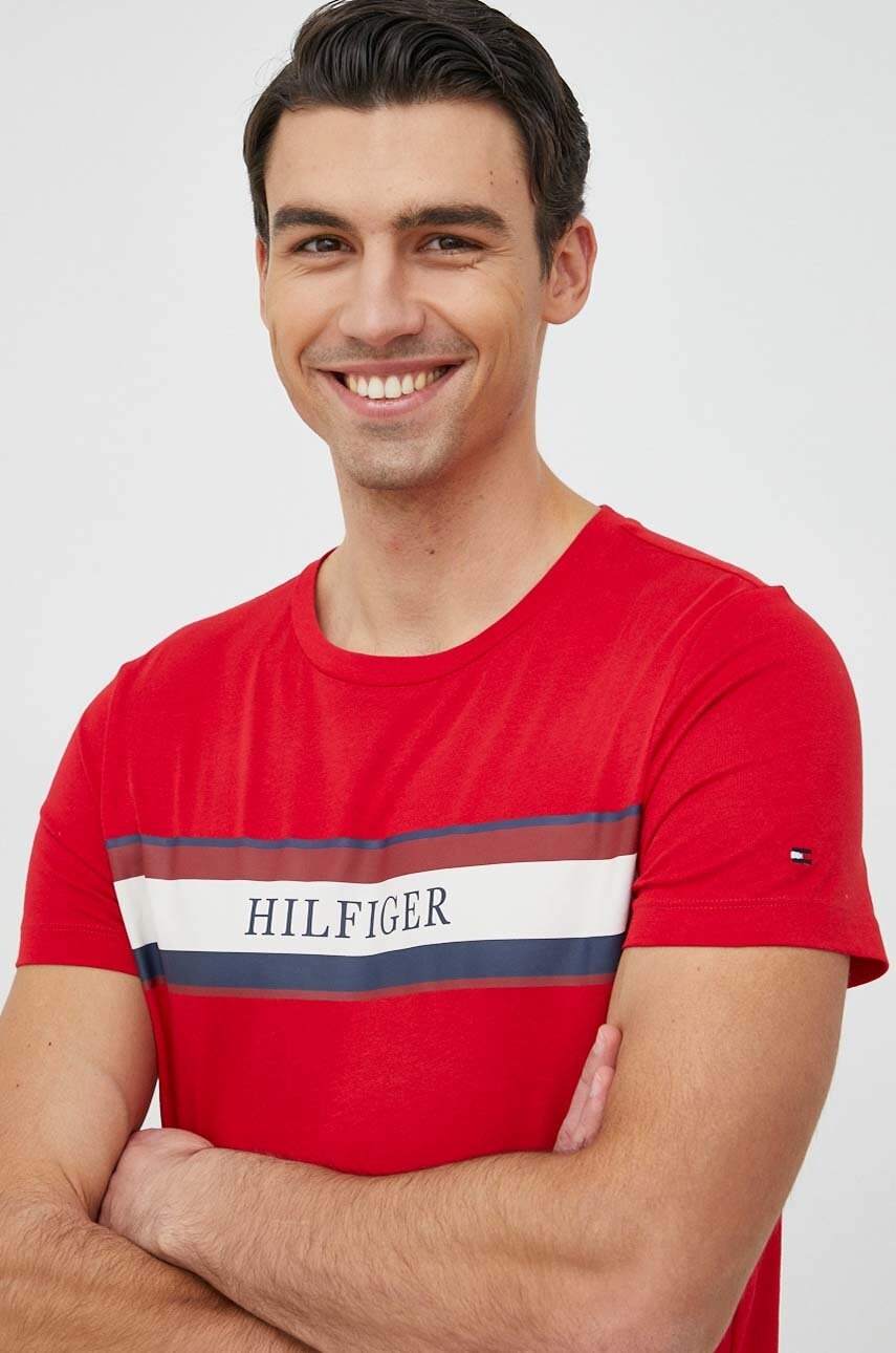 

Хлопковая футболка Tommy Hilfiger цвет красный с принтом